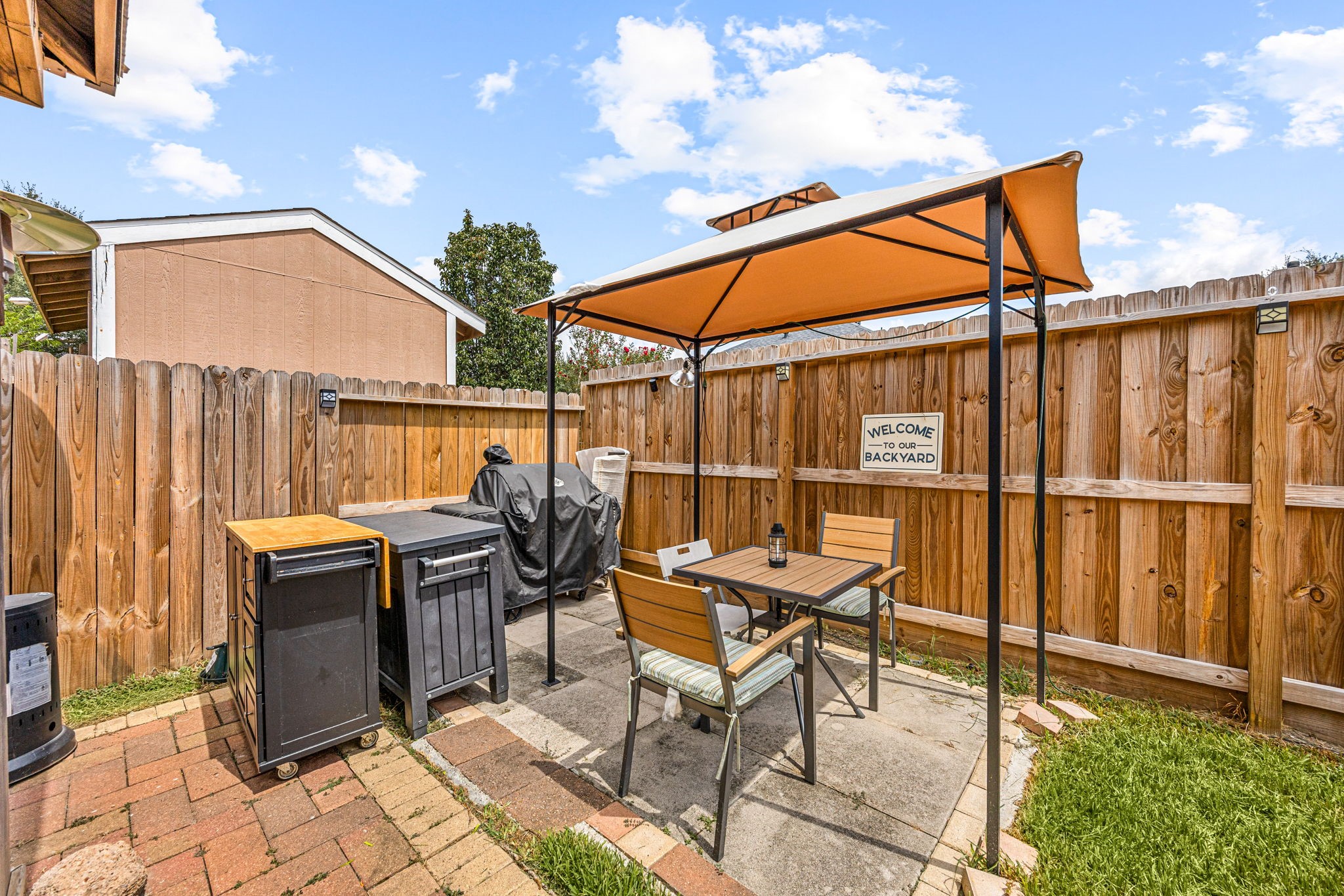 12607 Querida Court Property Photo 24