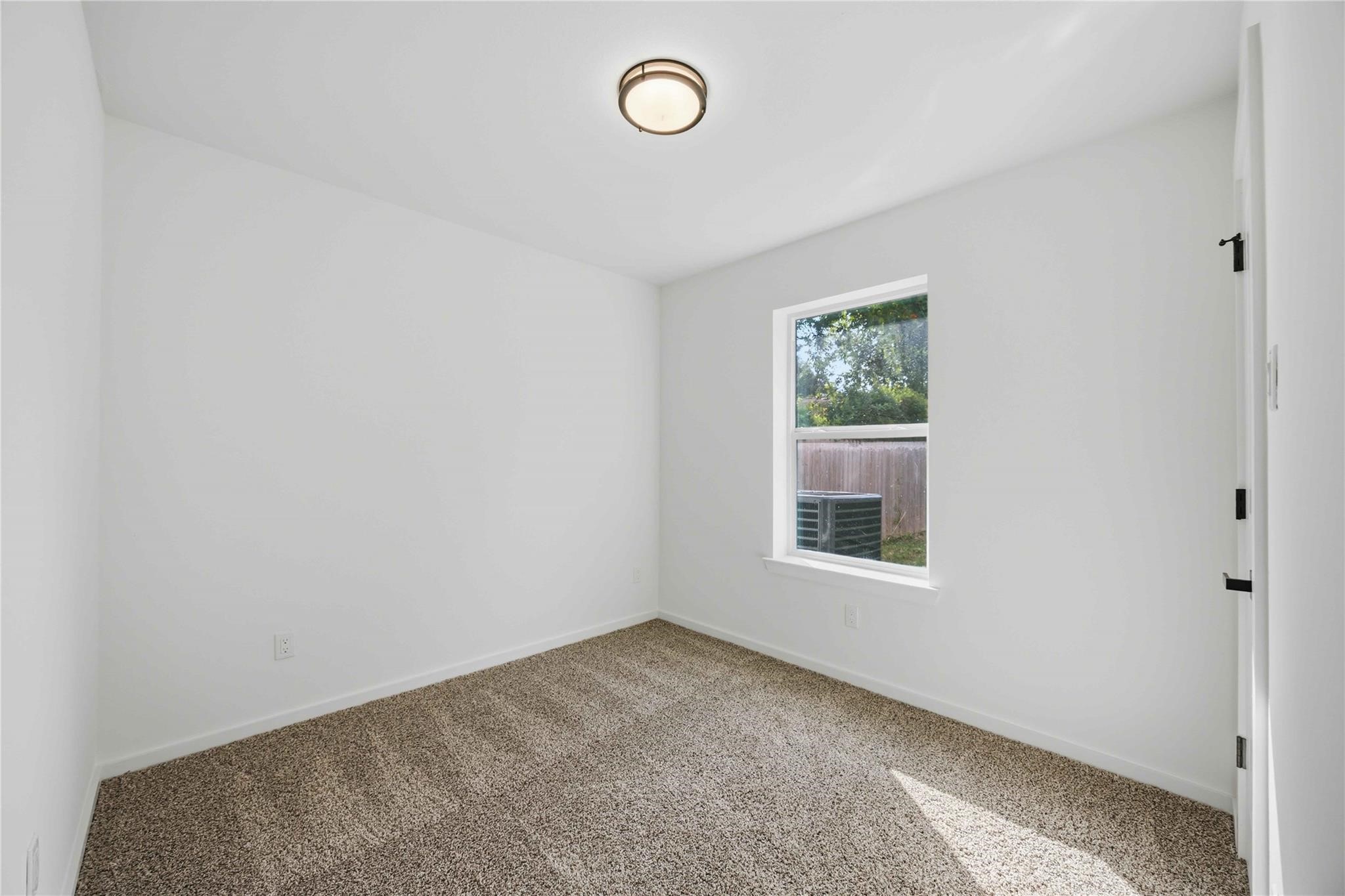 902 Ringold Street B Property Photo 14