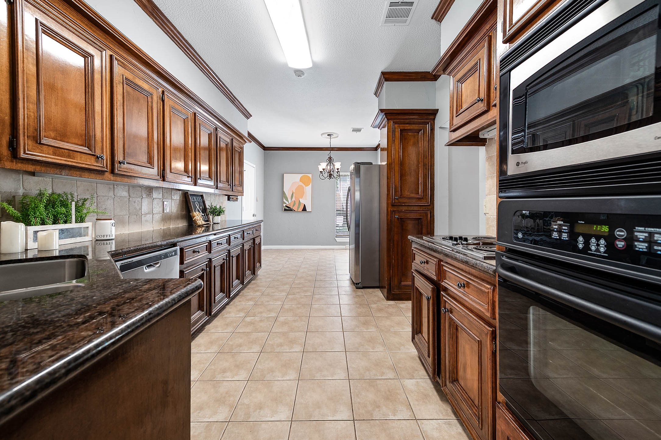 11606 Aspenway Drive Property Photo 14