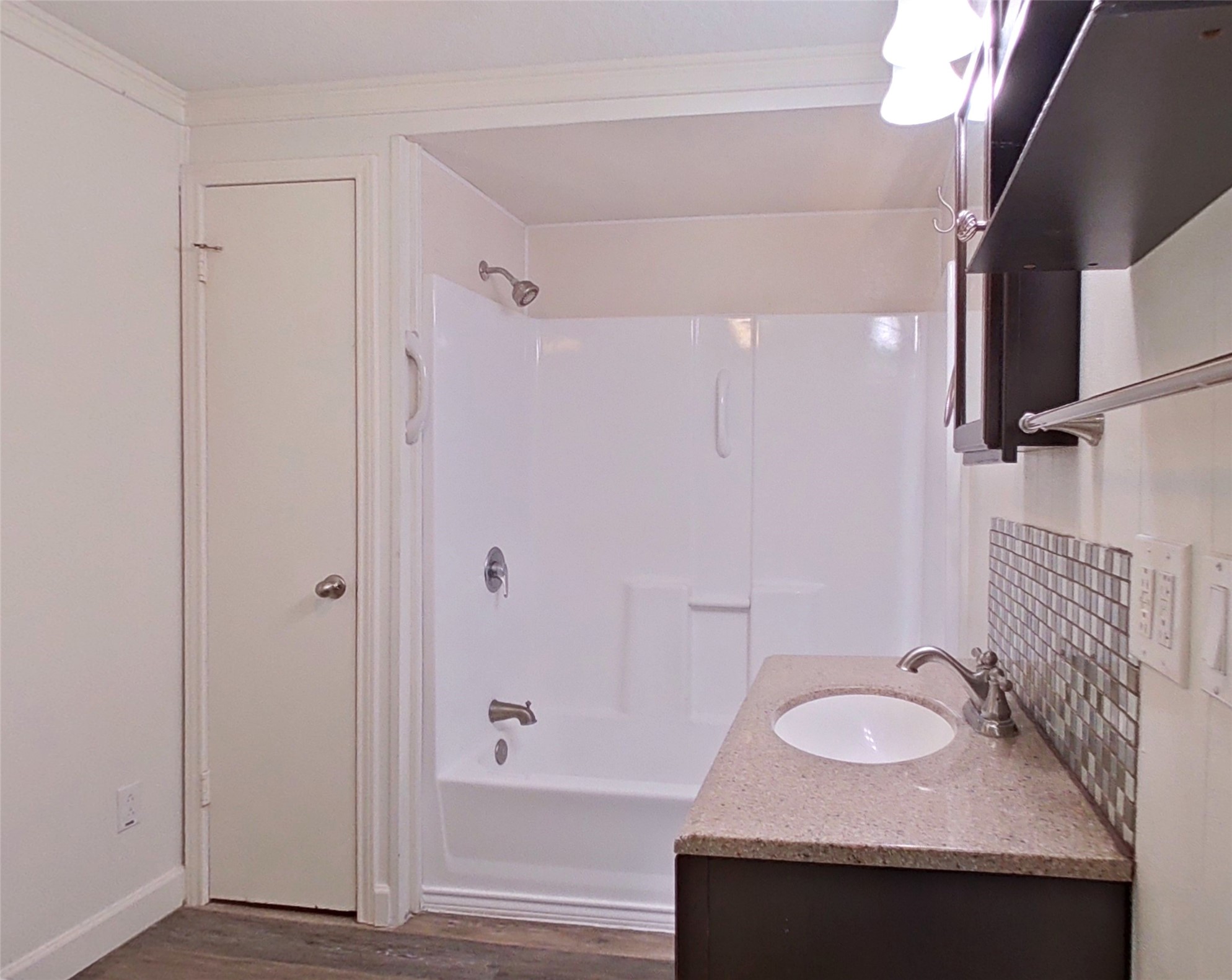 706 S Blackwell Street Property Photo 18