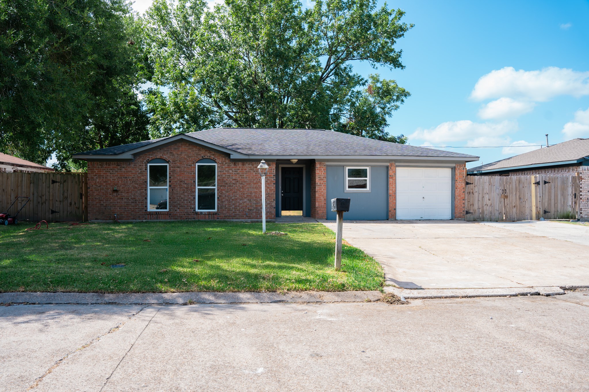 3108 Rey Avenue Property Photo 1