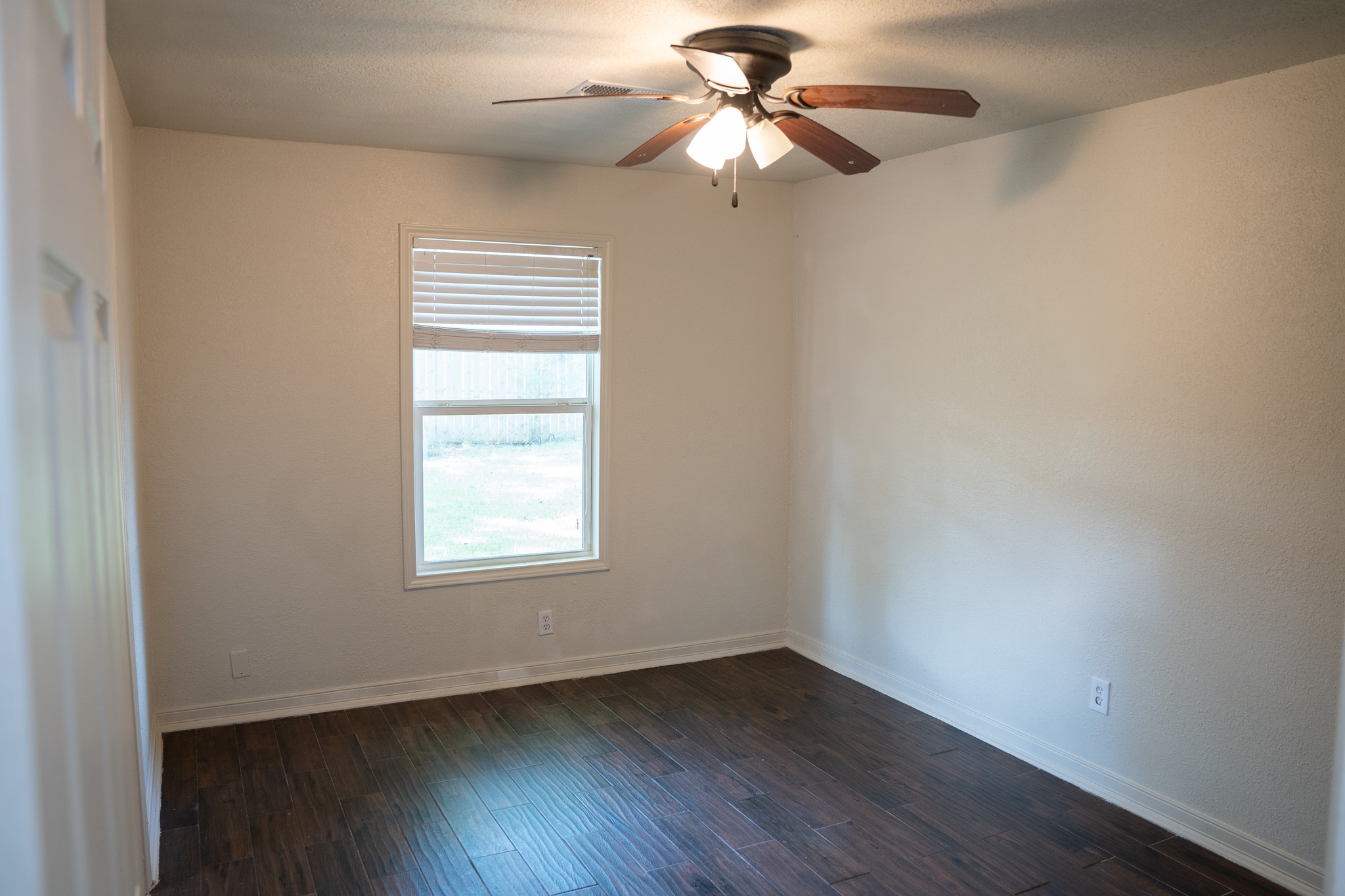 3108 Rey Avenue Property Photo 4