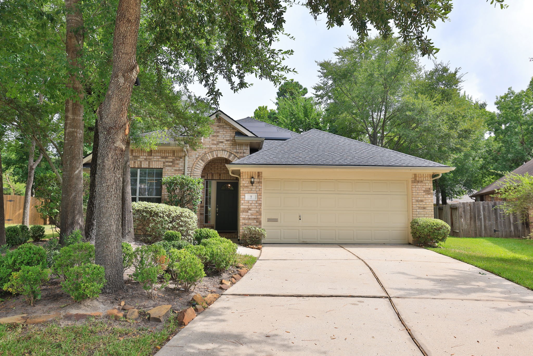 7 N Regan Mead Circle Property Photo 2