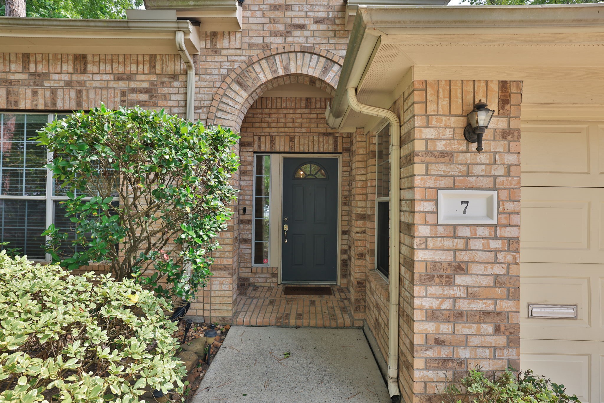 7 N Regan Mead Circle Property Photo 5