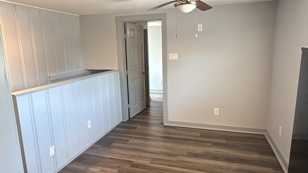 10209 Wiggins Street B Property Photo 2