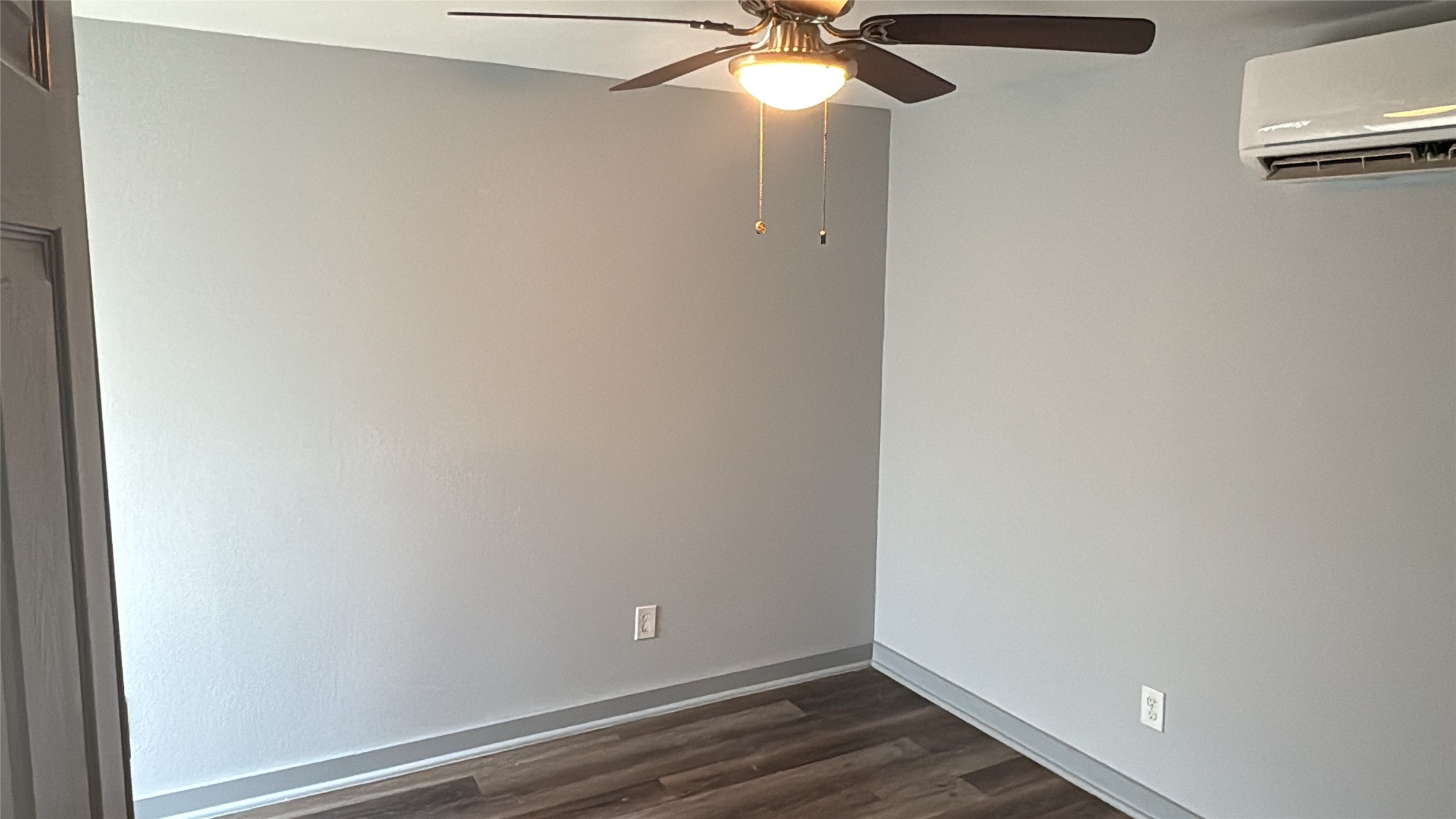 10209 Wiggins Street B Property Photo 4