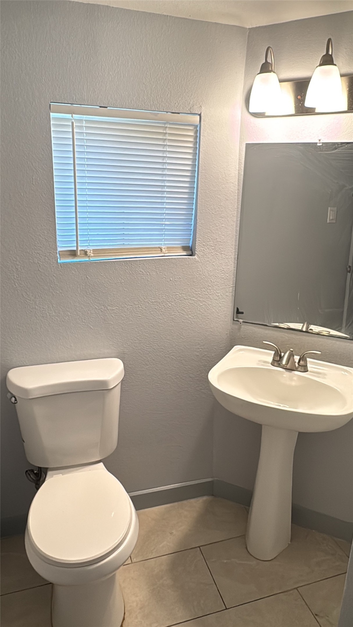10209 Wiggins Street B Property Photo 6