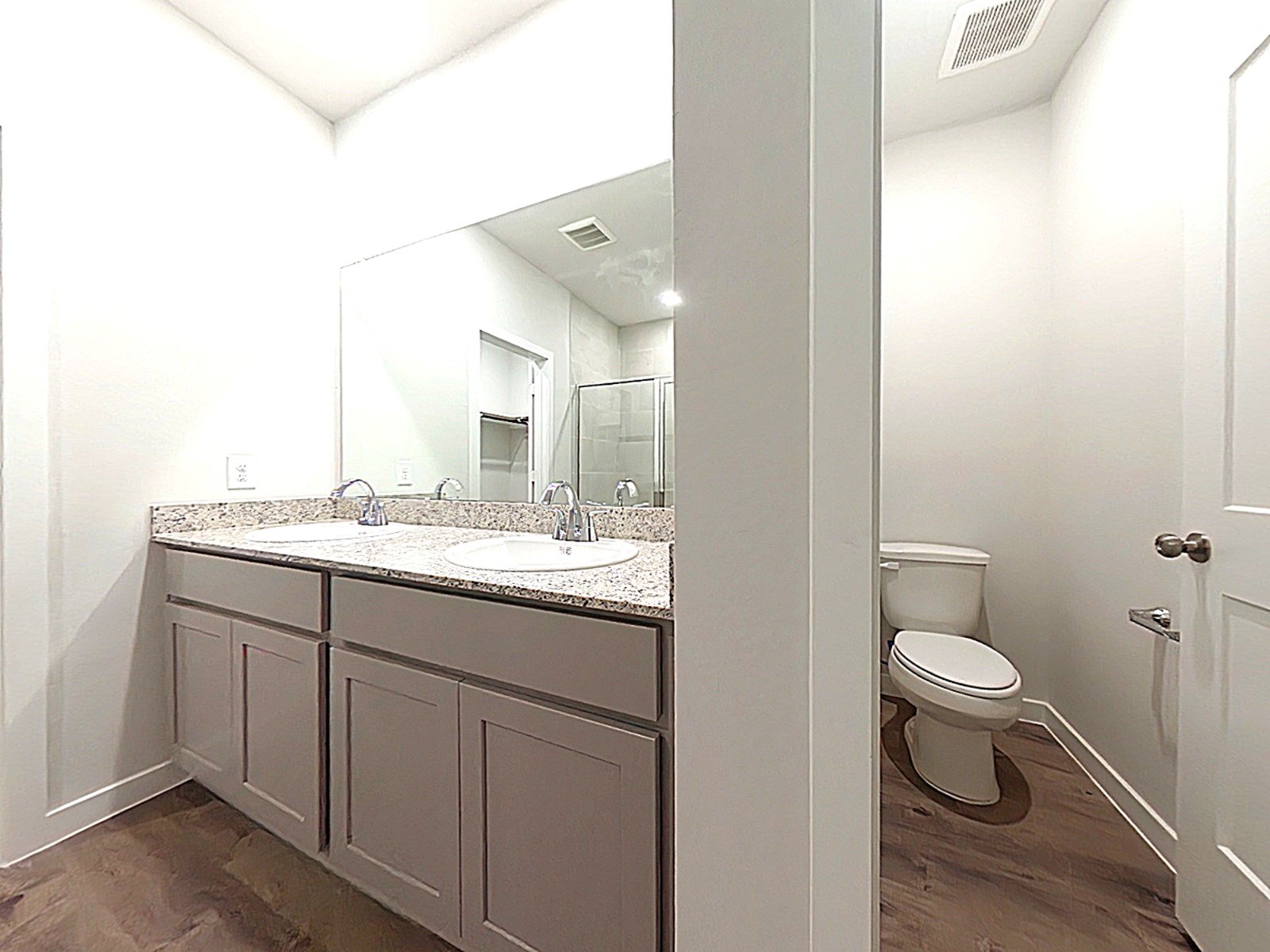 523 Shoreview Drive Property Photo 4