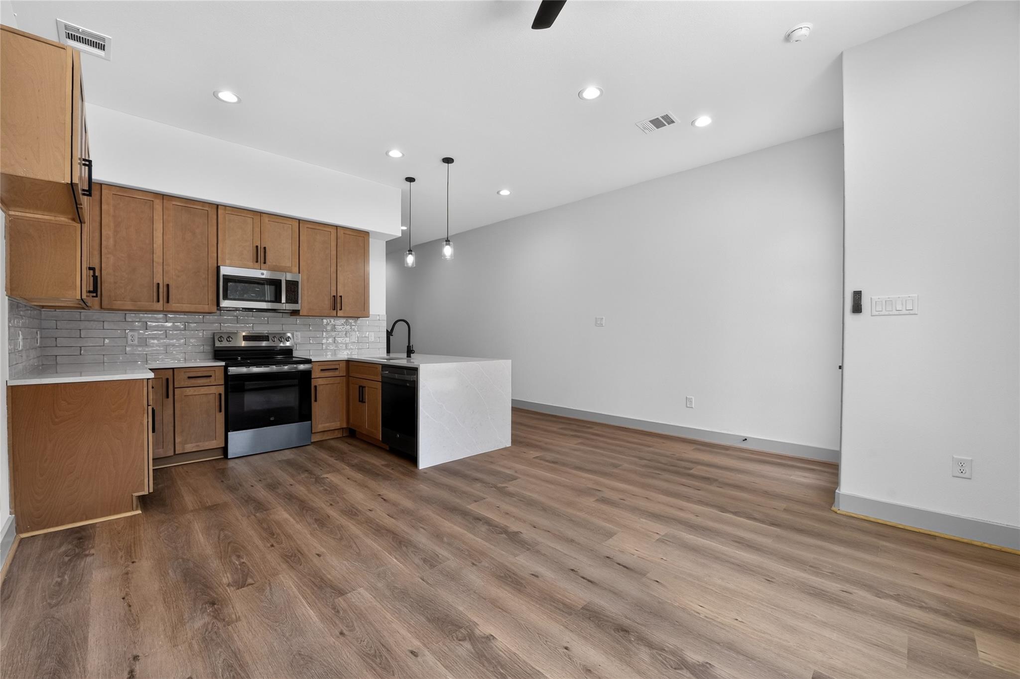 6815 Stearns Street, Houston Tx 77021 Property Photo 9