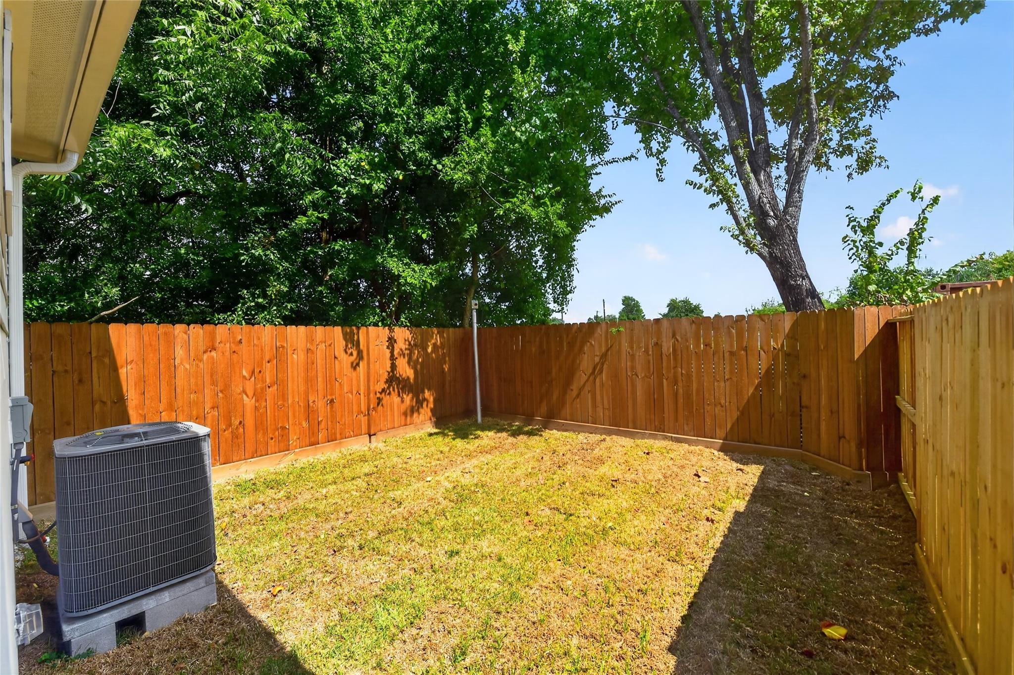 6815 Stearns Street Property Photo 30