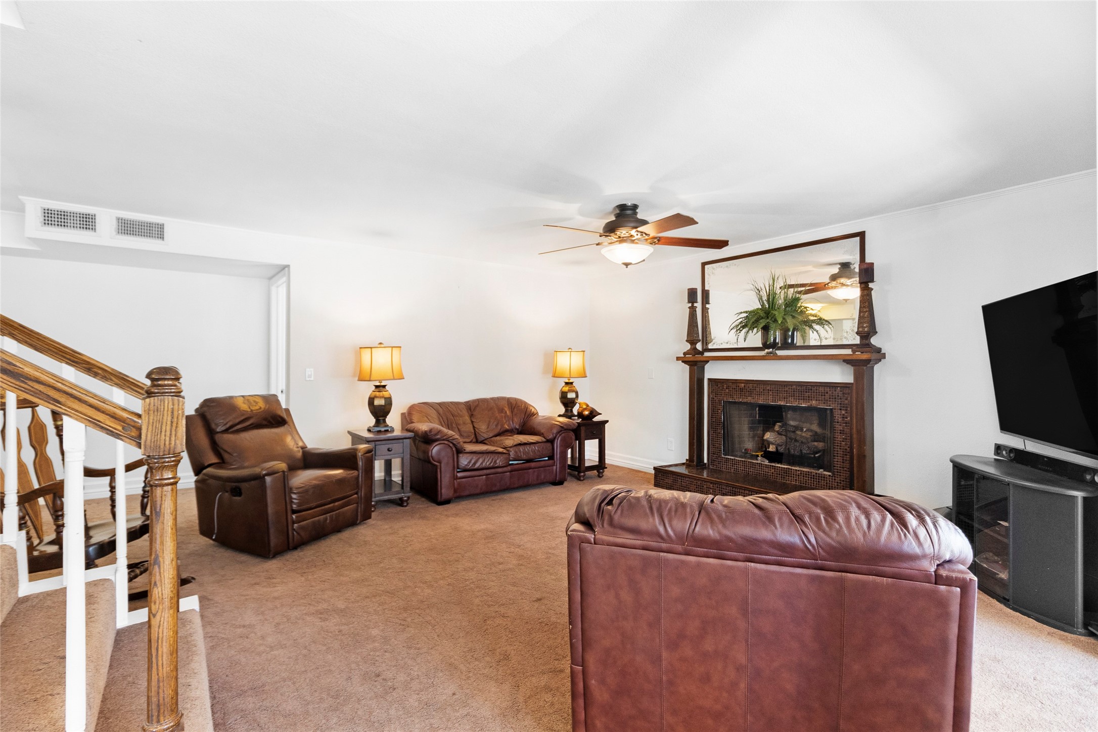 2604 Kashka Lane Property Photo 6