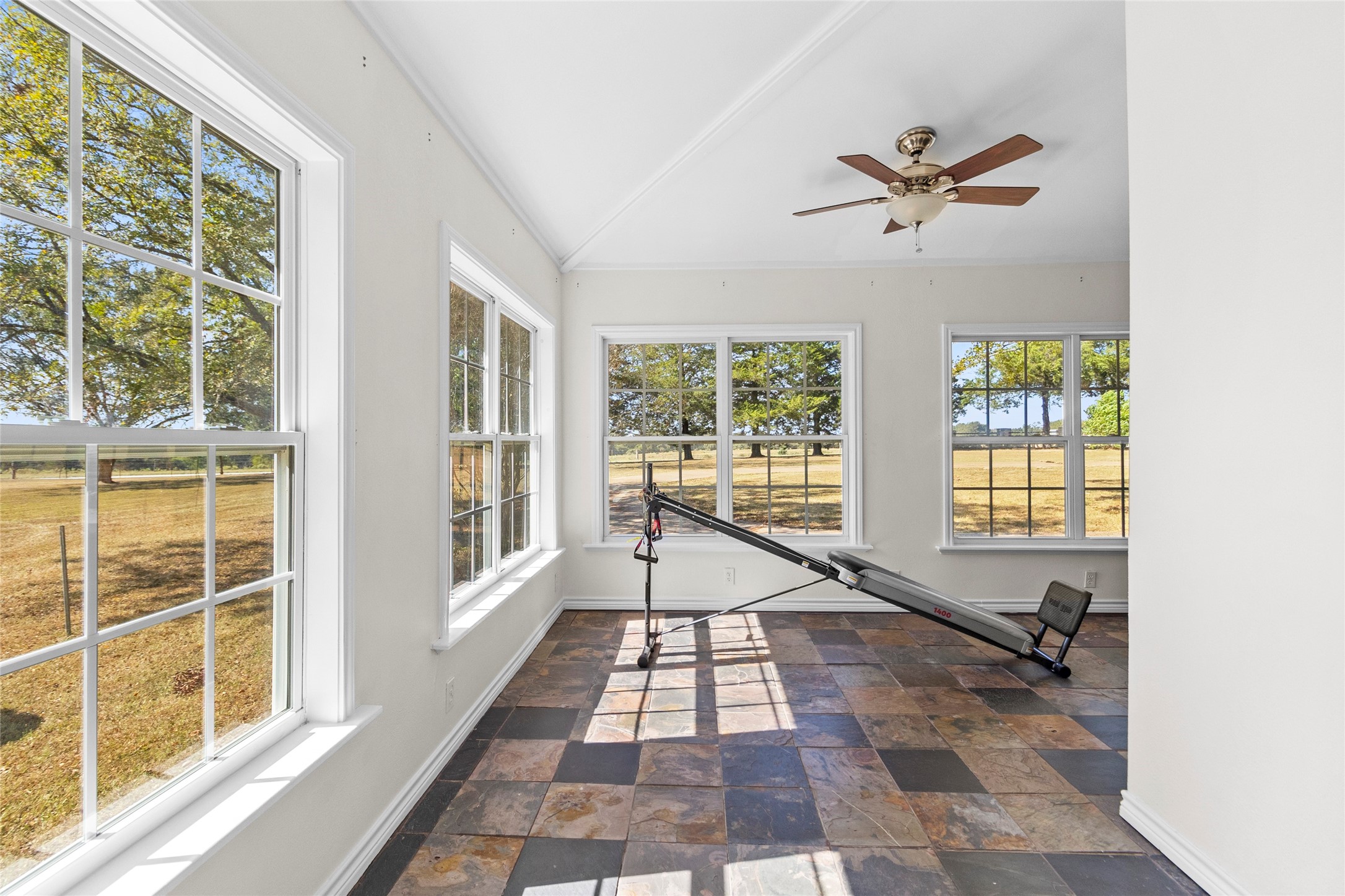 2604 Kashka Lane Property Photo 10