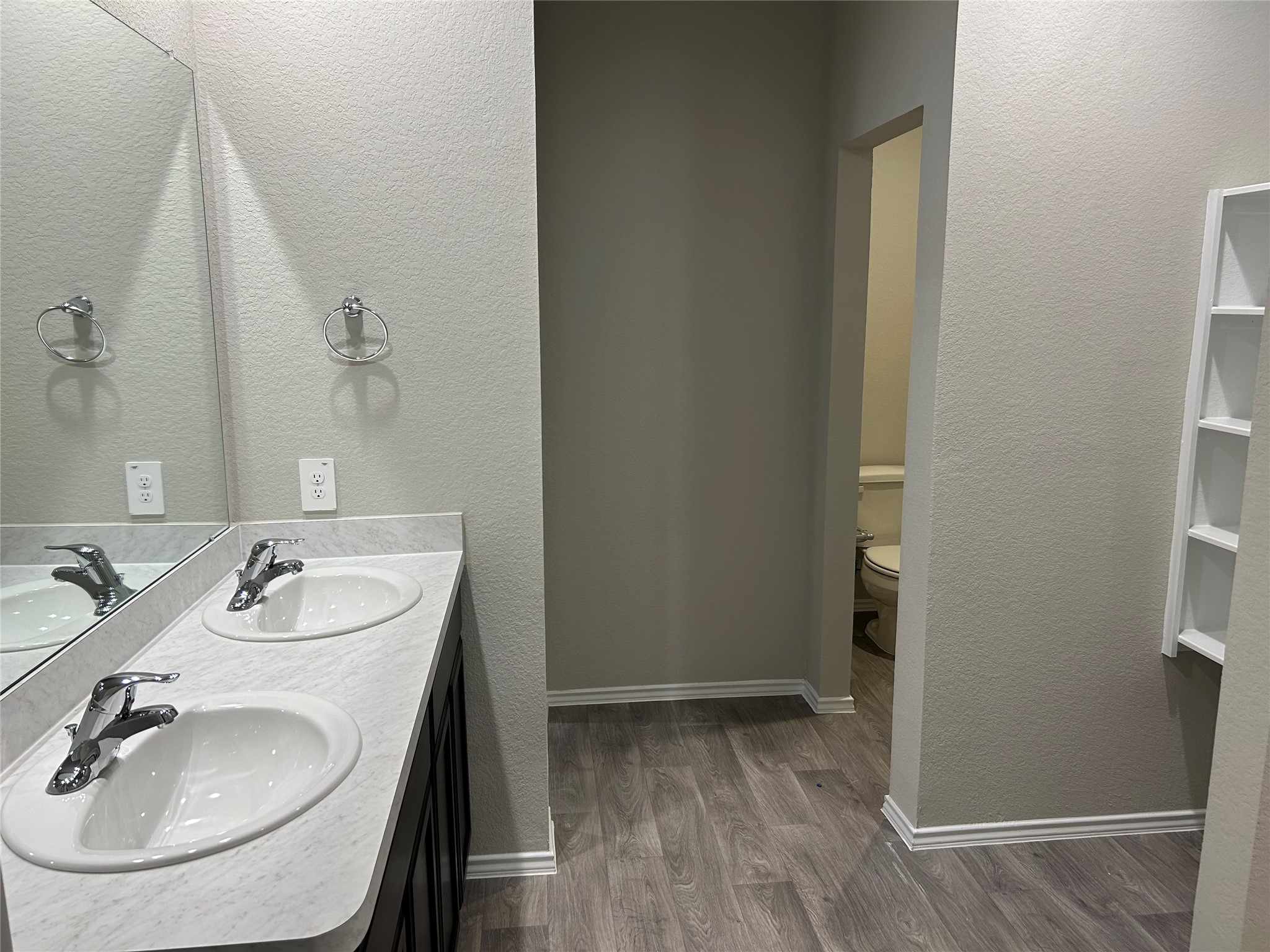 40434 Garden Heights Lane Property Photo 11