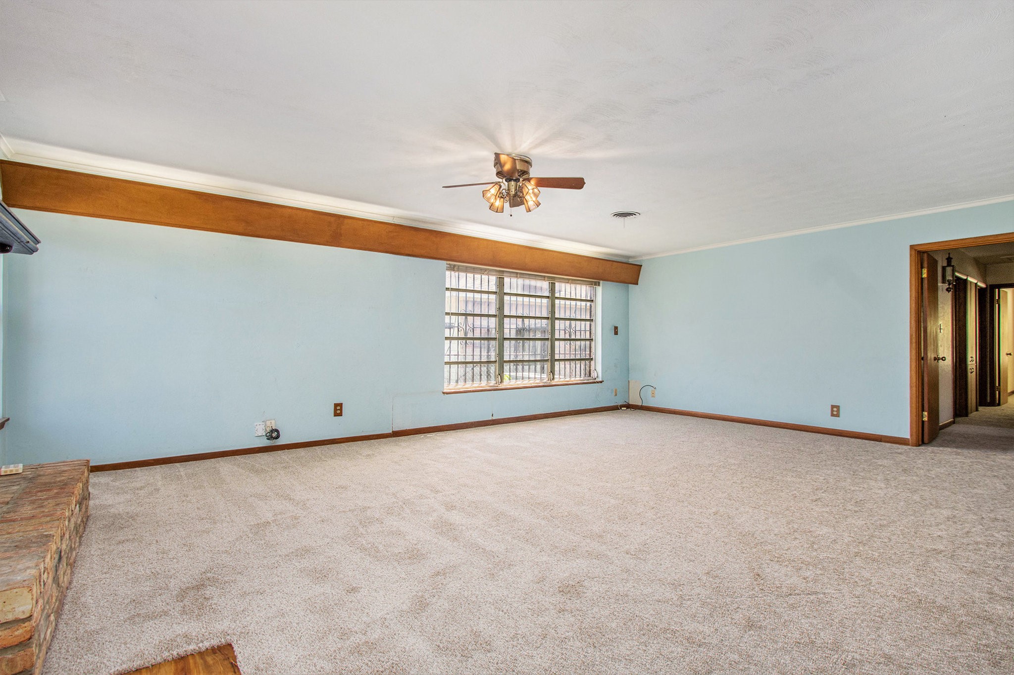 7535 Cayton Street Property Photo 10