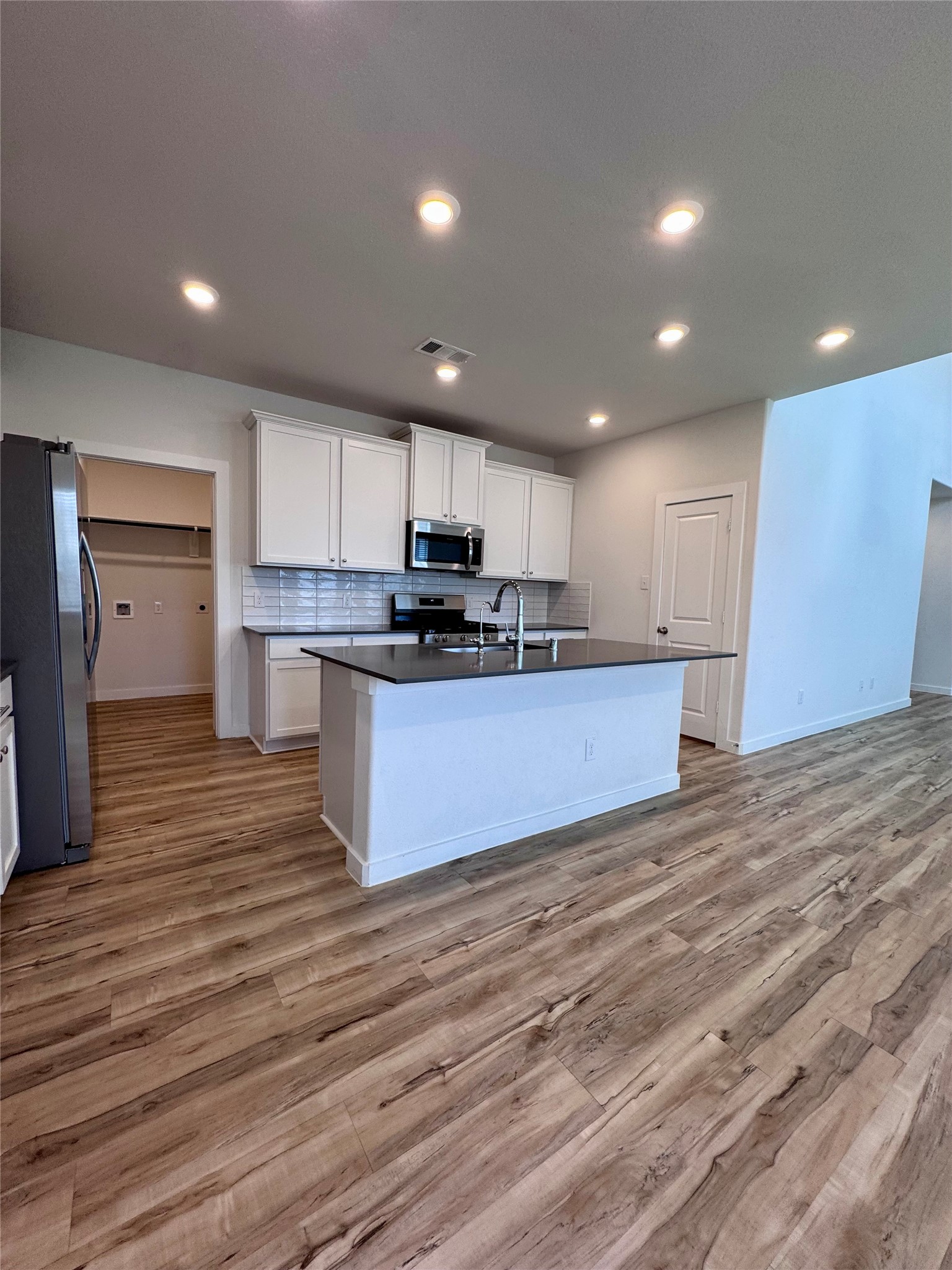 31106 Aumbrey Ivy Court Property Photo 9