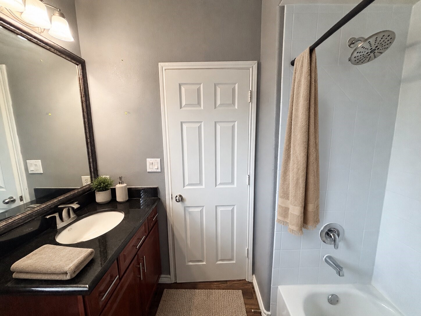 9200 Westheimer Road 707 Property Photo 3