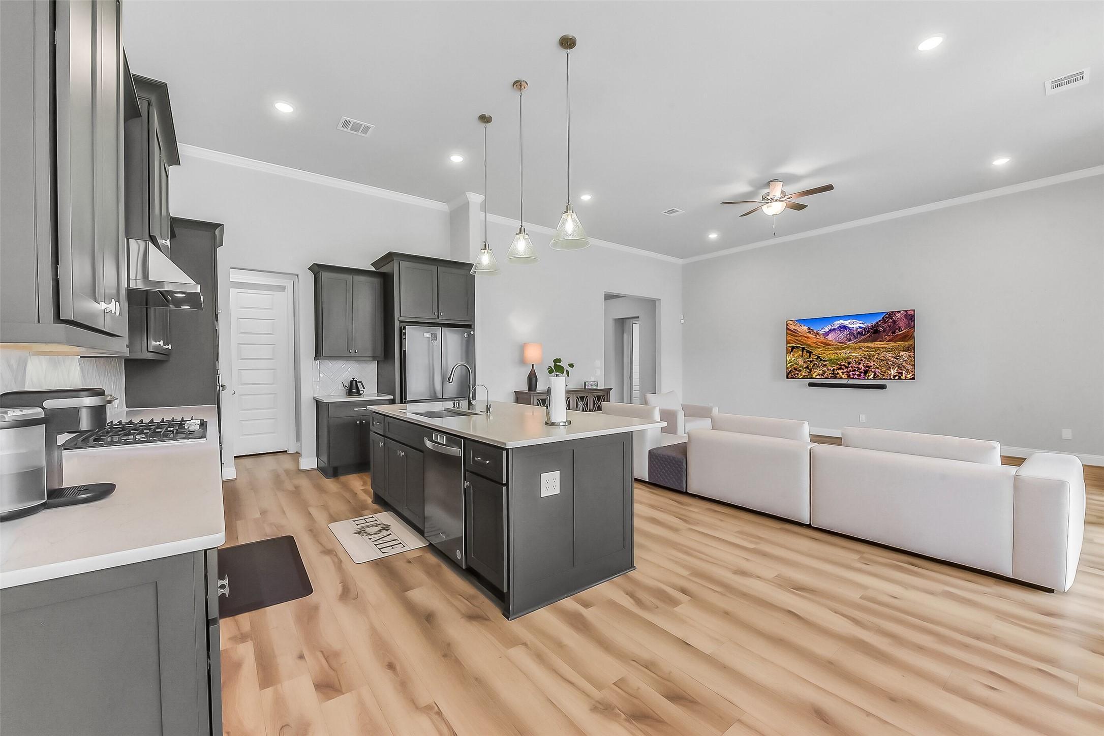 11927 Carillon Forest Drive Property Photo 11