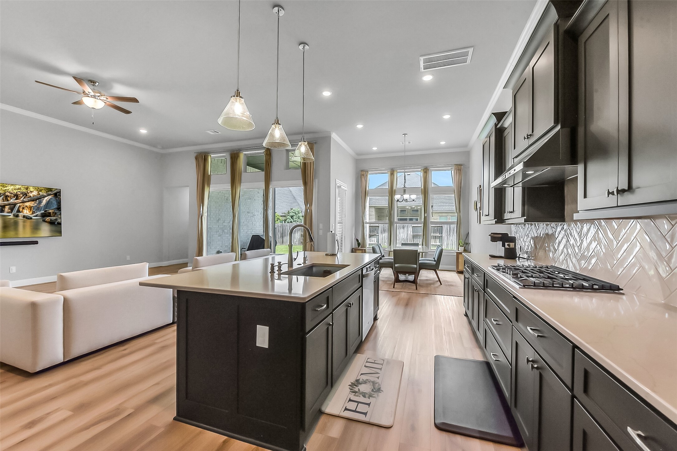 11927 Carillon Forest Drive Property Photo 13