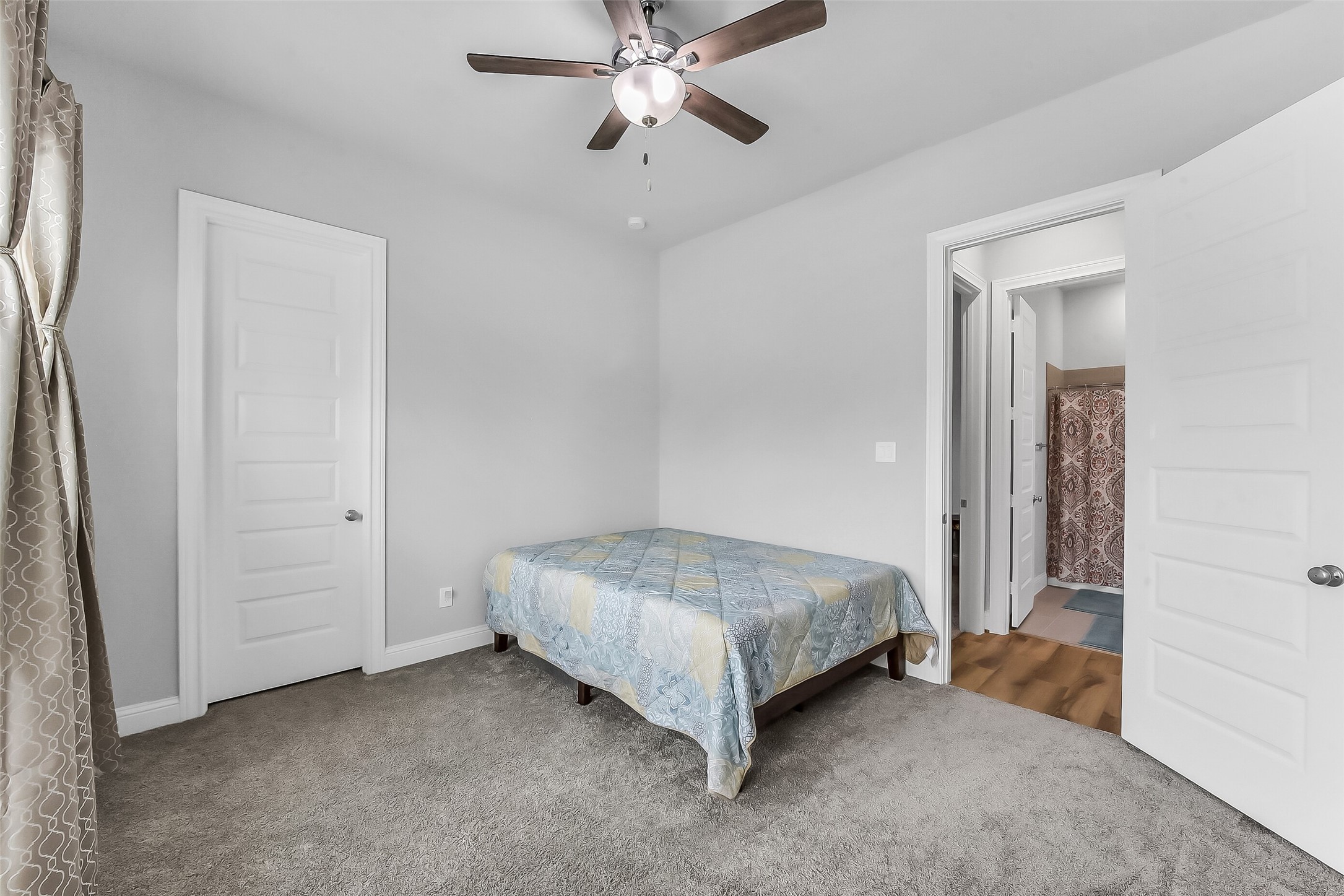 11927 Carillon Forest Drive Property Photo 27