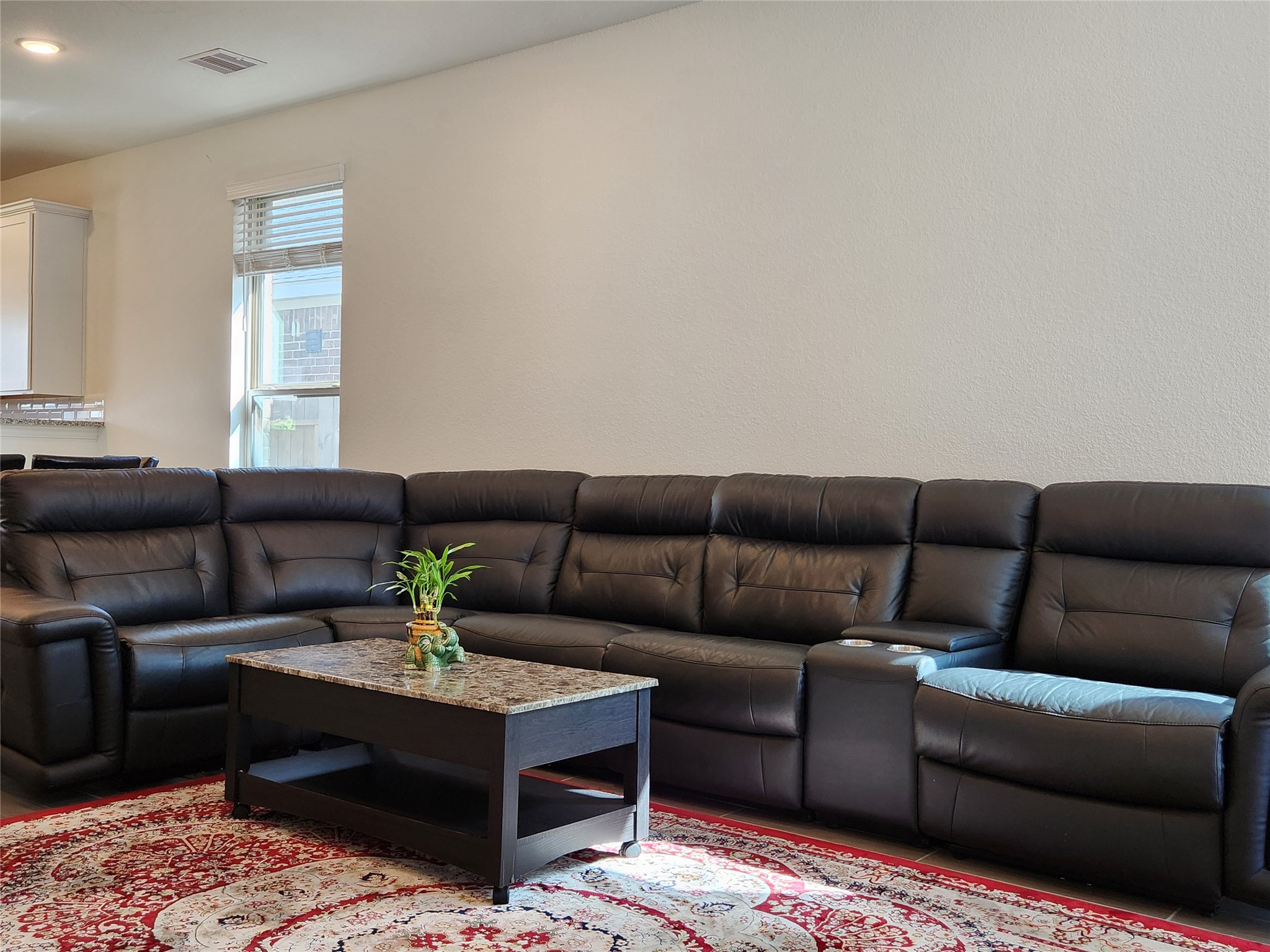 31322 Whitfield Court Property Photo 6