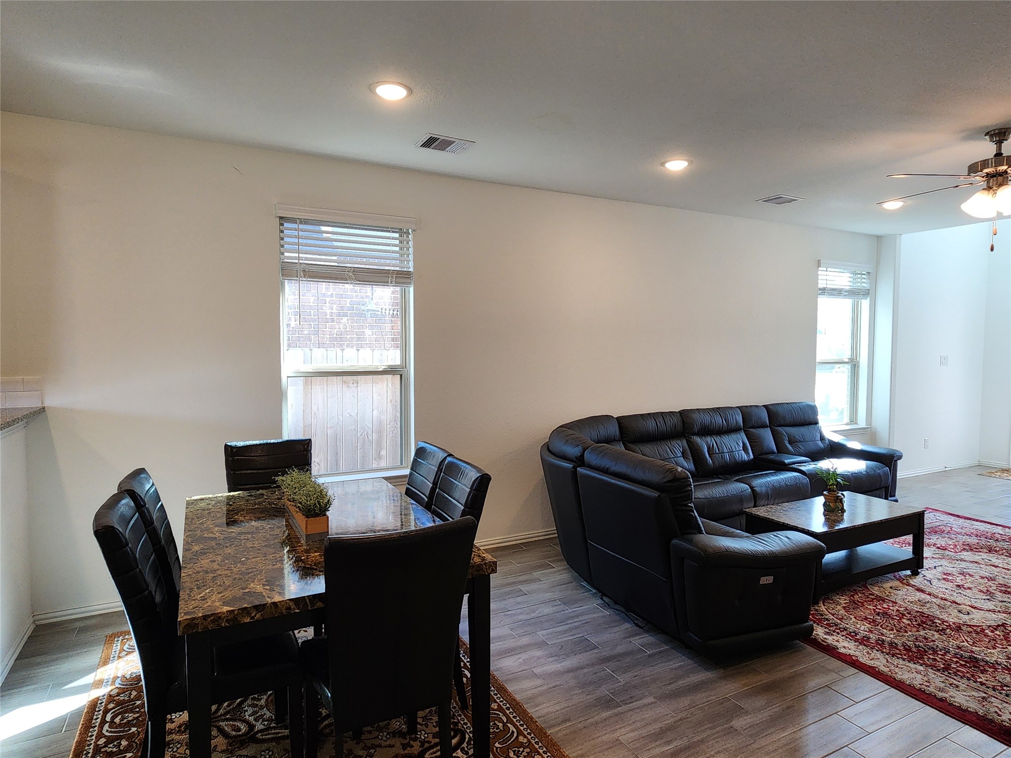 31322 Whitfield Court Property Photo 9