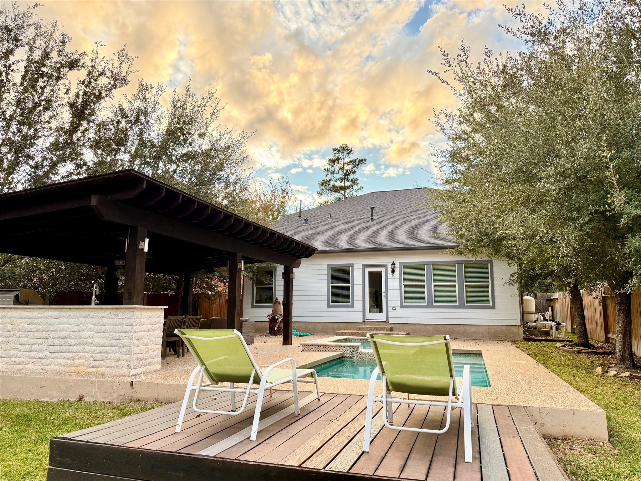142 E Spindle Tree Circle Property Photo 3