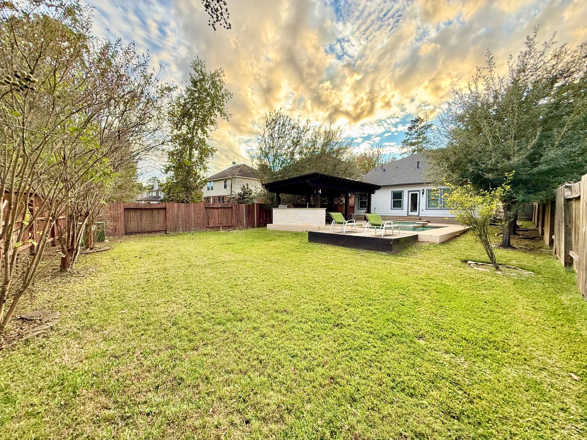 142 E Spindle Tree Circle Property Photo 4