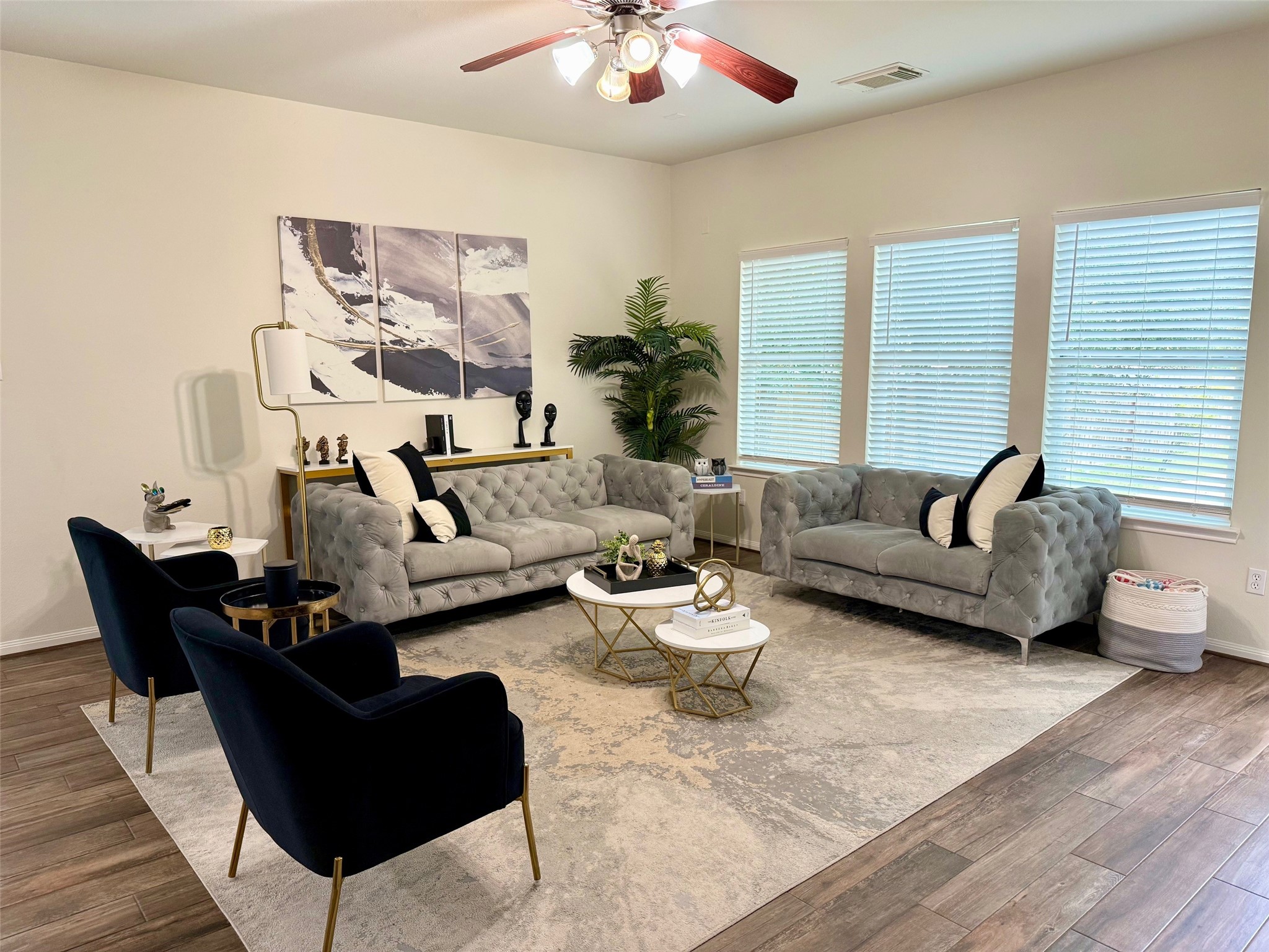 142 E Spindle Tree Circle Property Photo 14