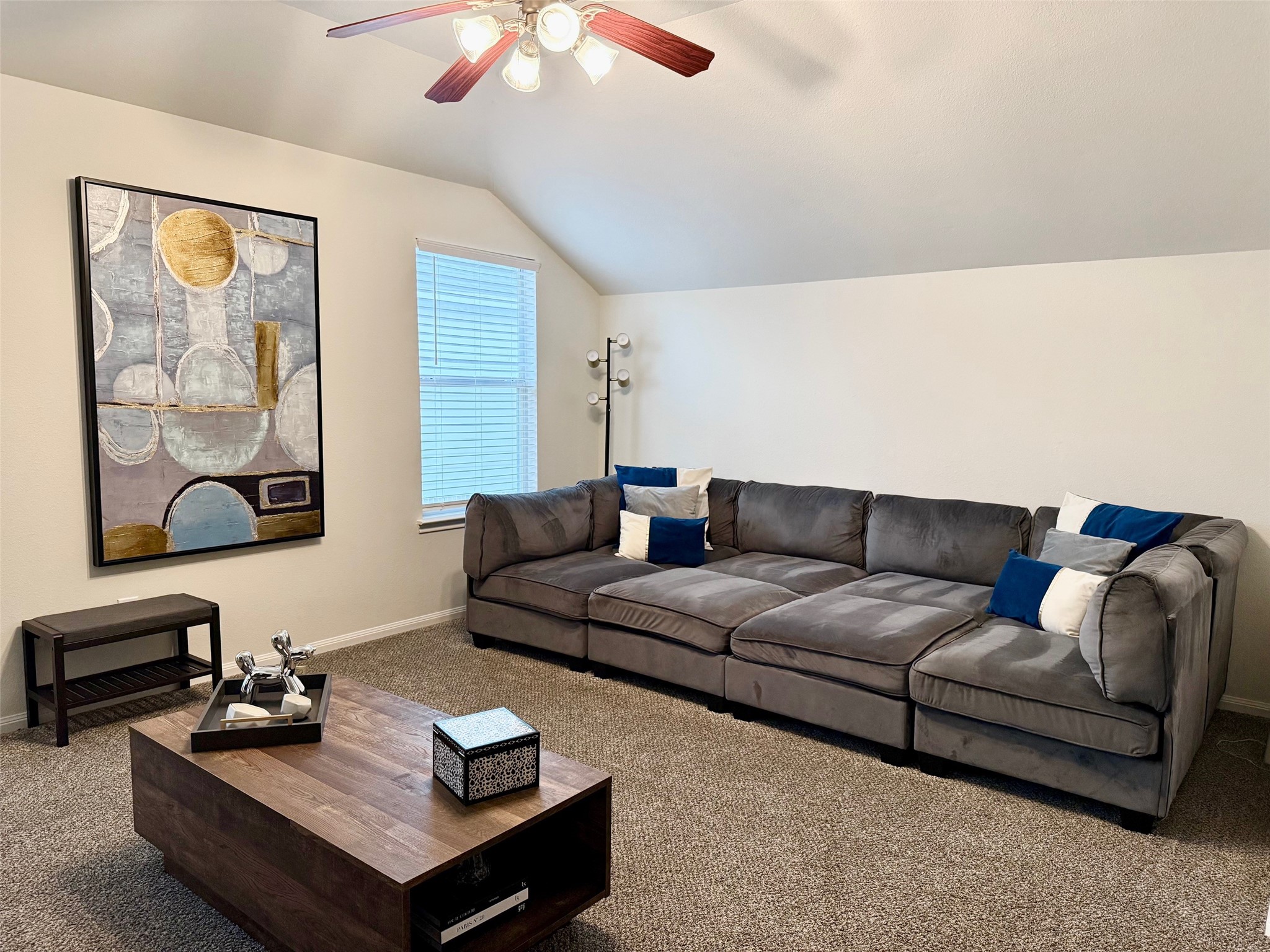 142 E Spindle Tree Circle Property Photo 18