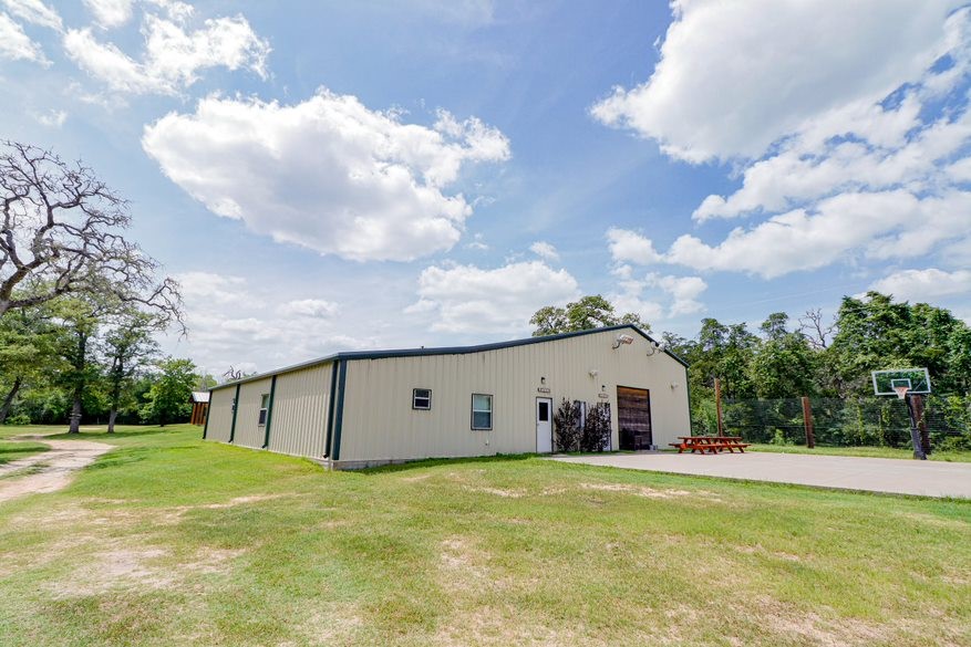 1443 Makinson Road Property Photo 13