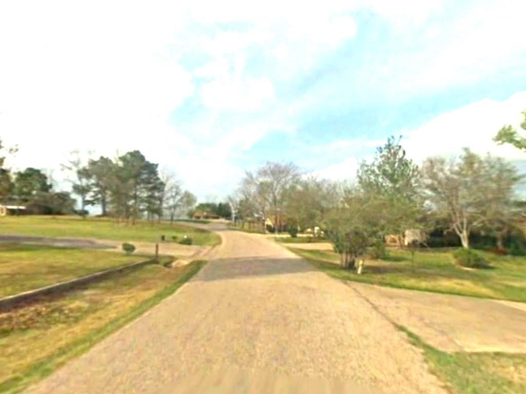 7 Imperial Circle Property Photo 2