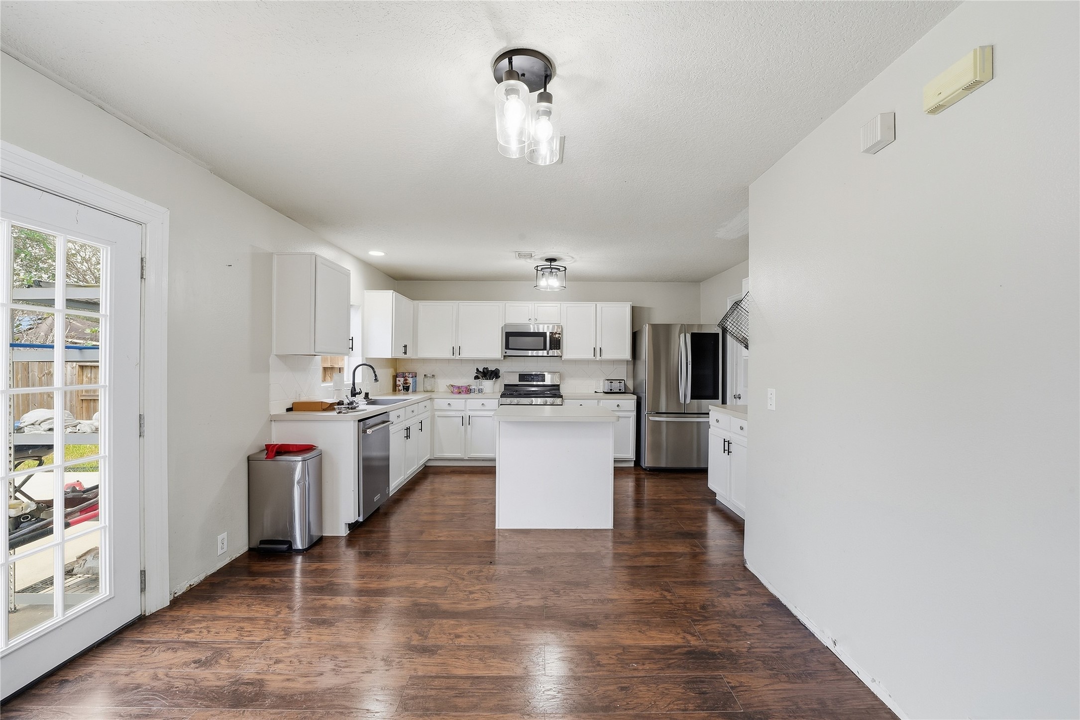 5915 Baldwin Elm Street Property Photo 3