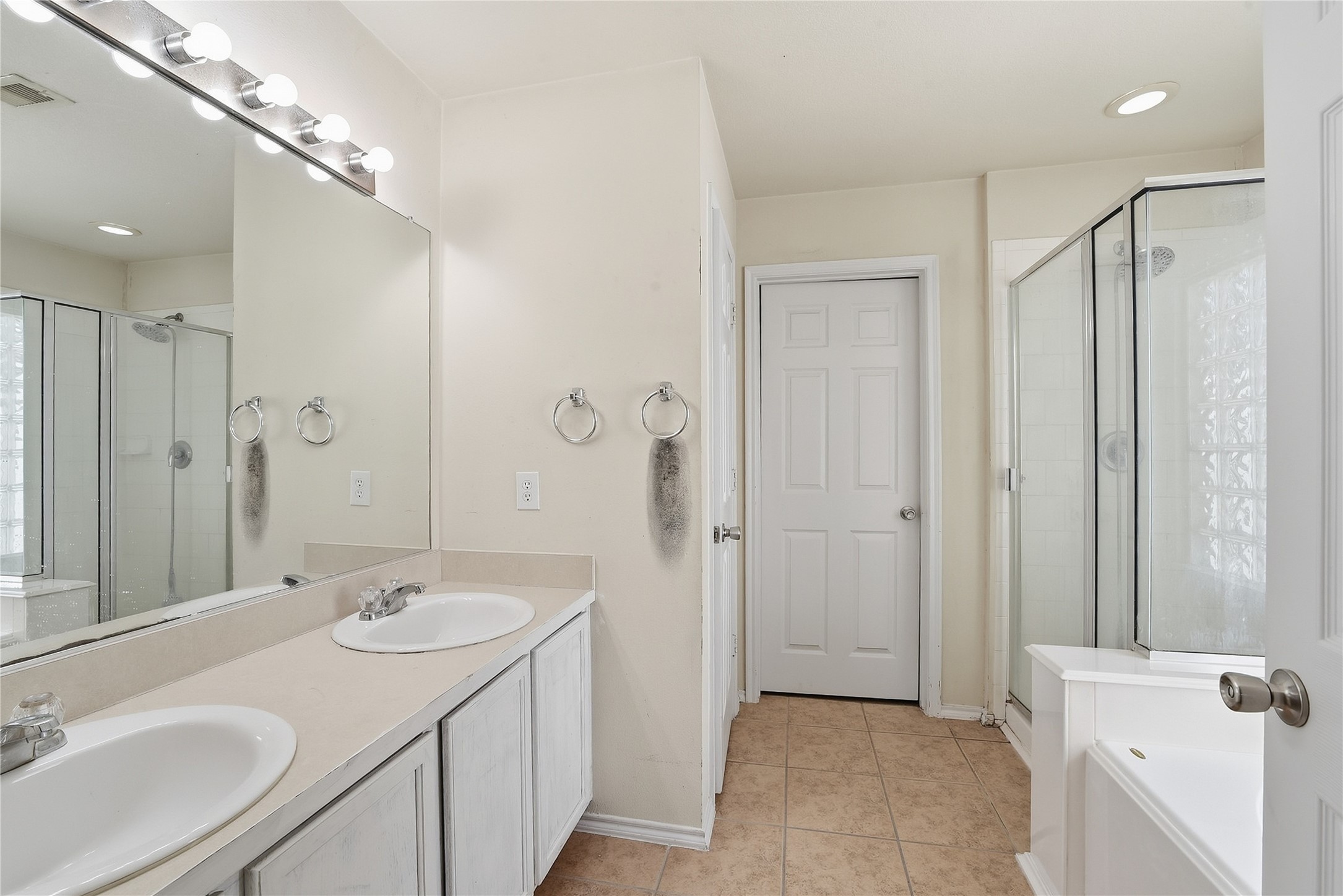 5915 Baldwin Elm Street Property Photo 8