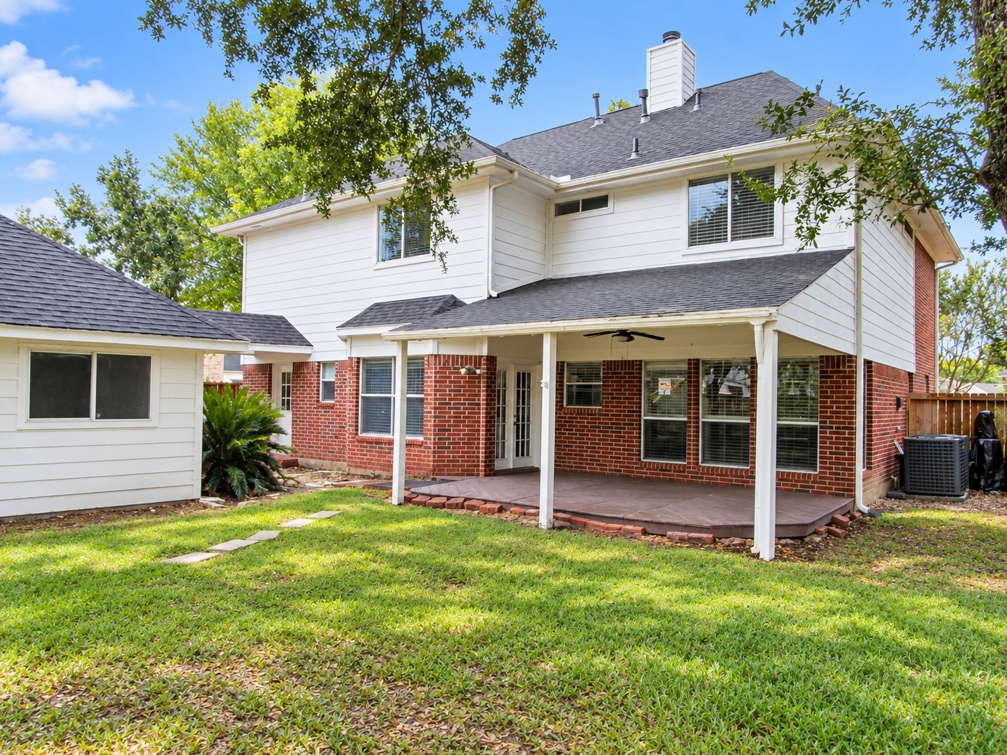 1503 Pine Ridge Lane Property Photo 17