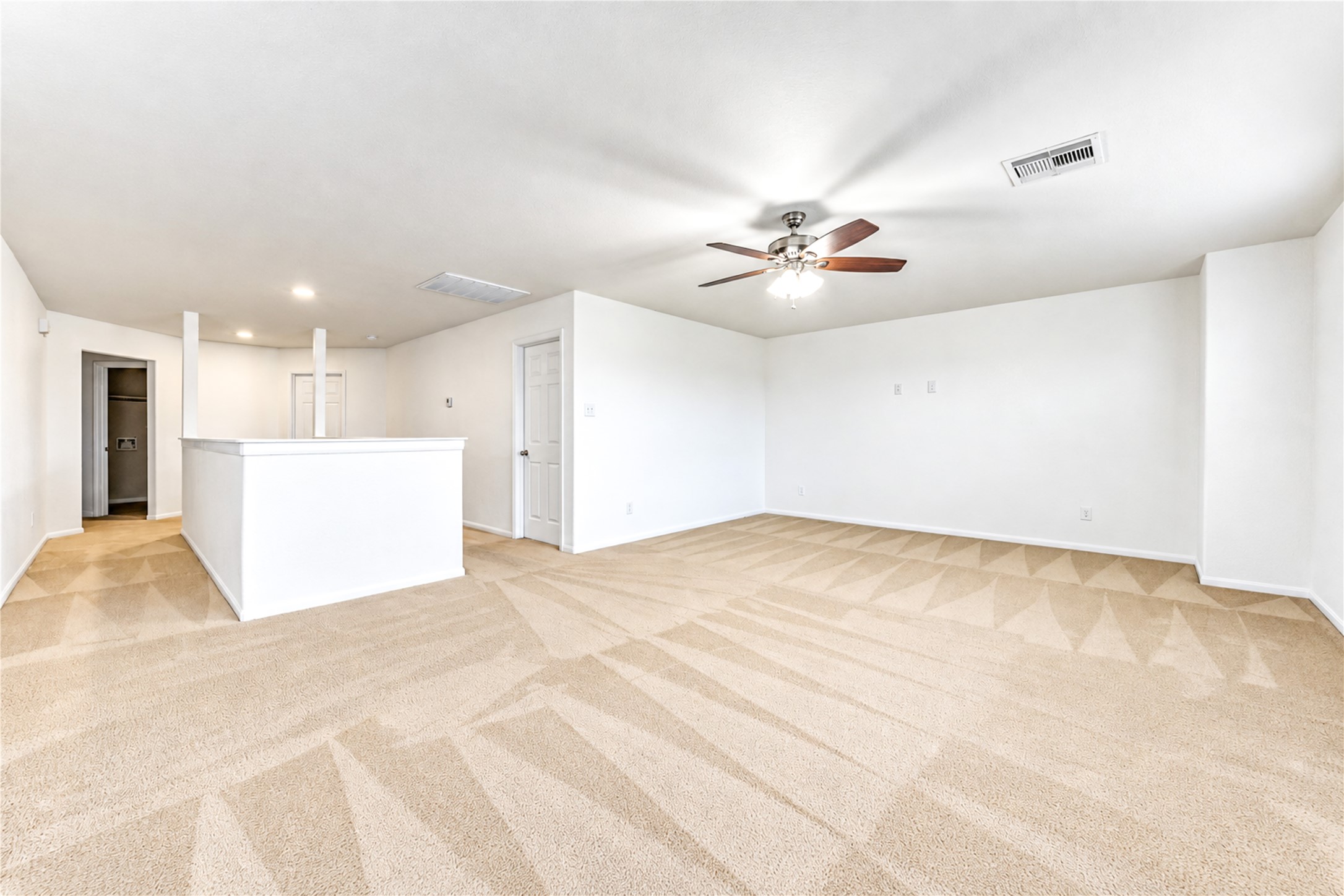 1930 Red Cedar Trail Property Photo 24