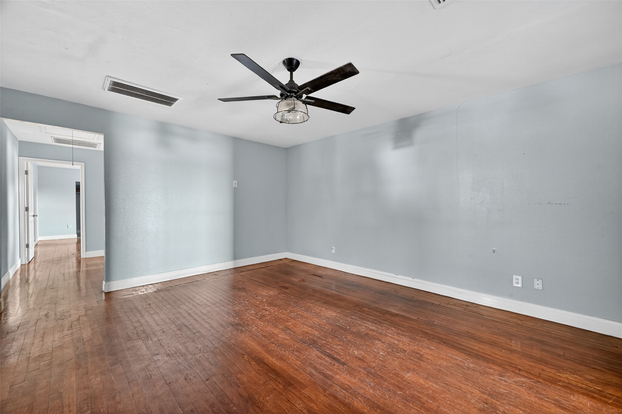 6434 Boothline Road Property Photo 10