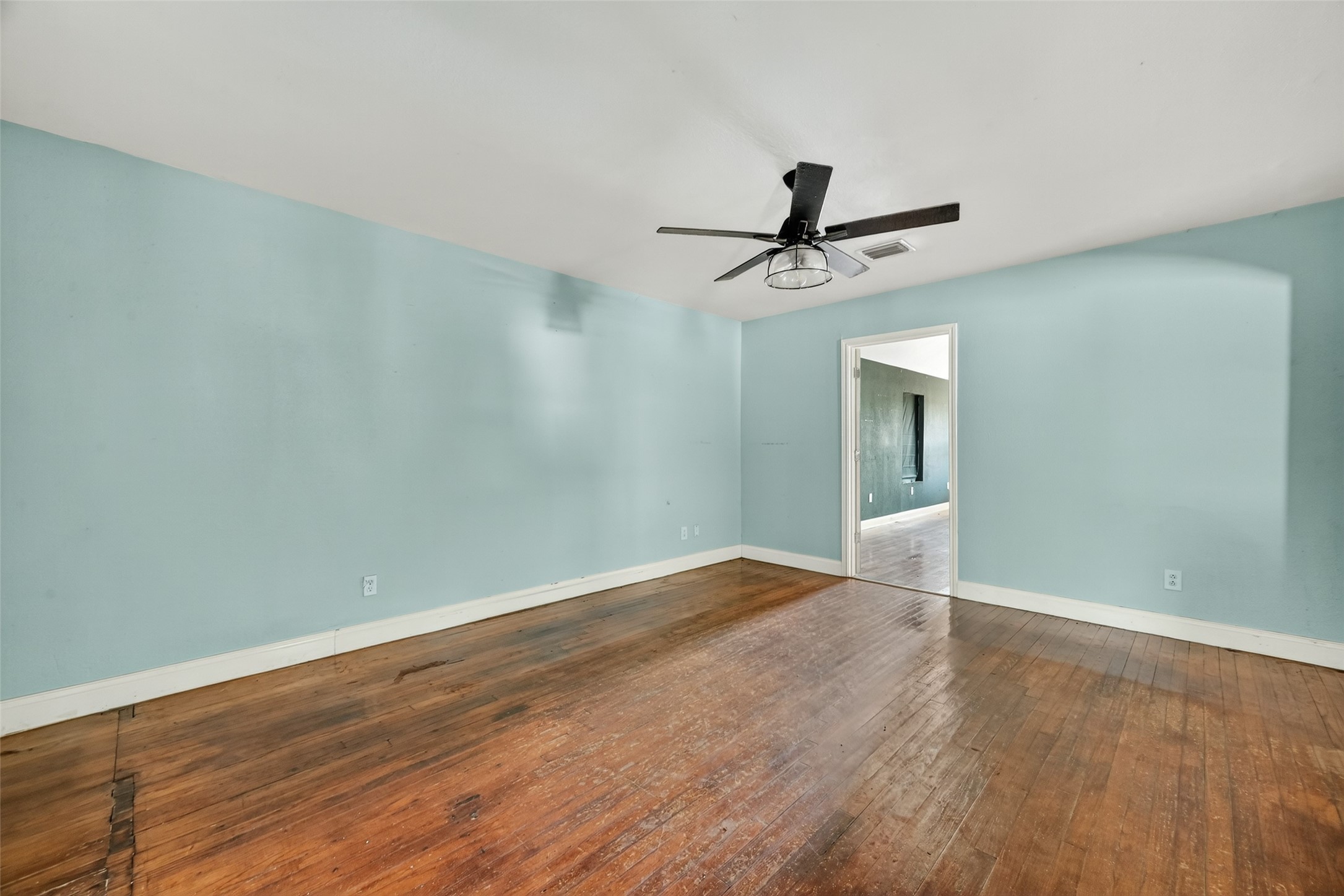 6434 Boothline Road Property Photo 11