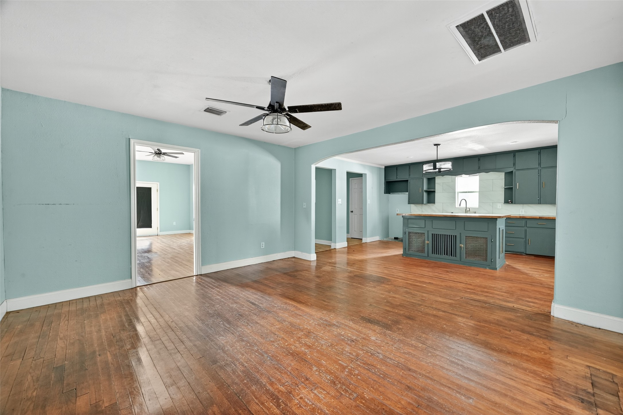 6434 Boothline Road Property Photo 12