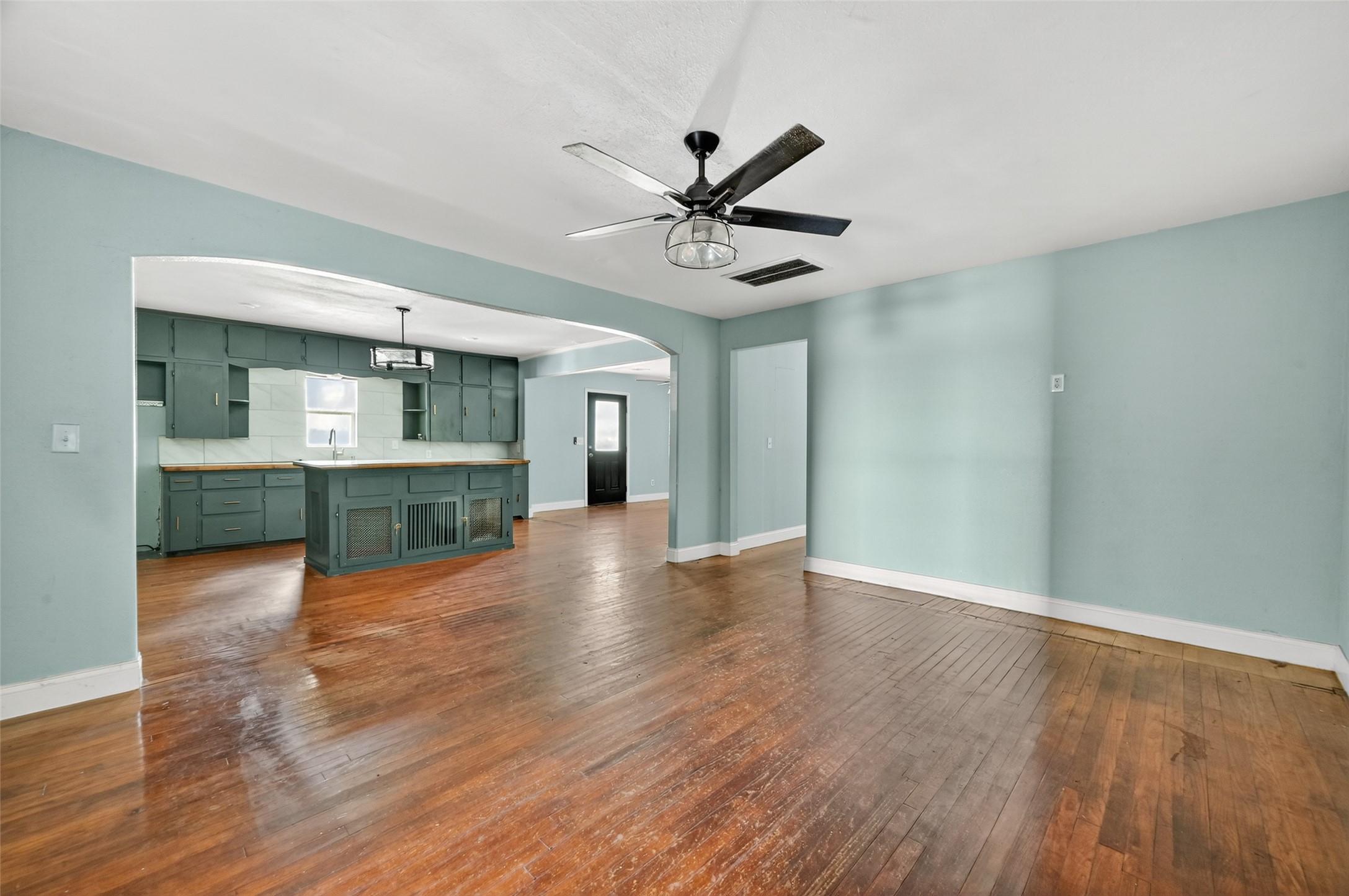 6434 Boothline Road Property Photo 13