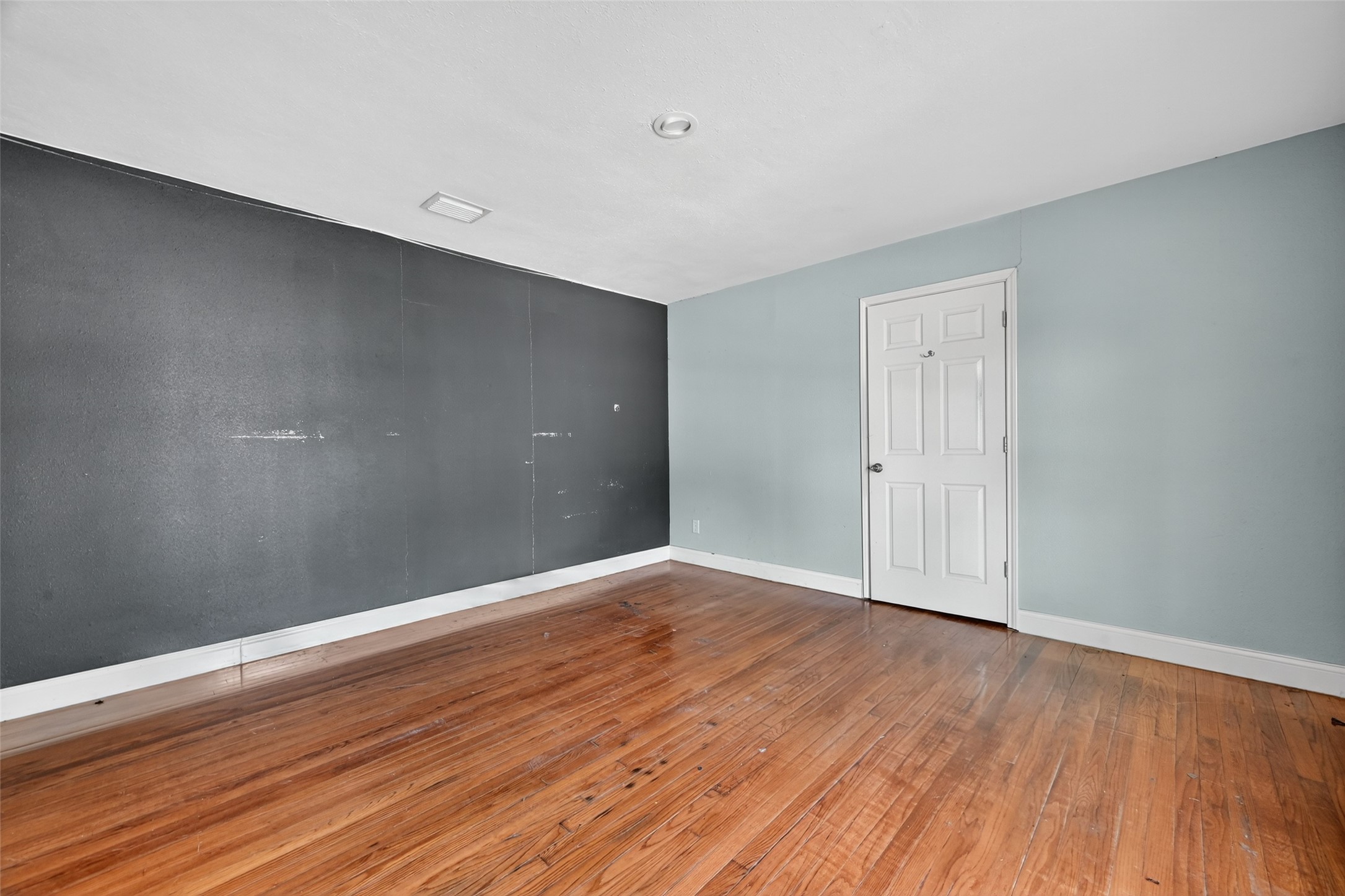 6434 Boothline Road Property Photo 22
