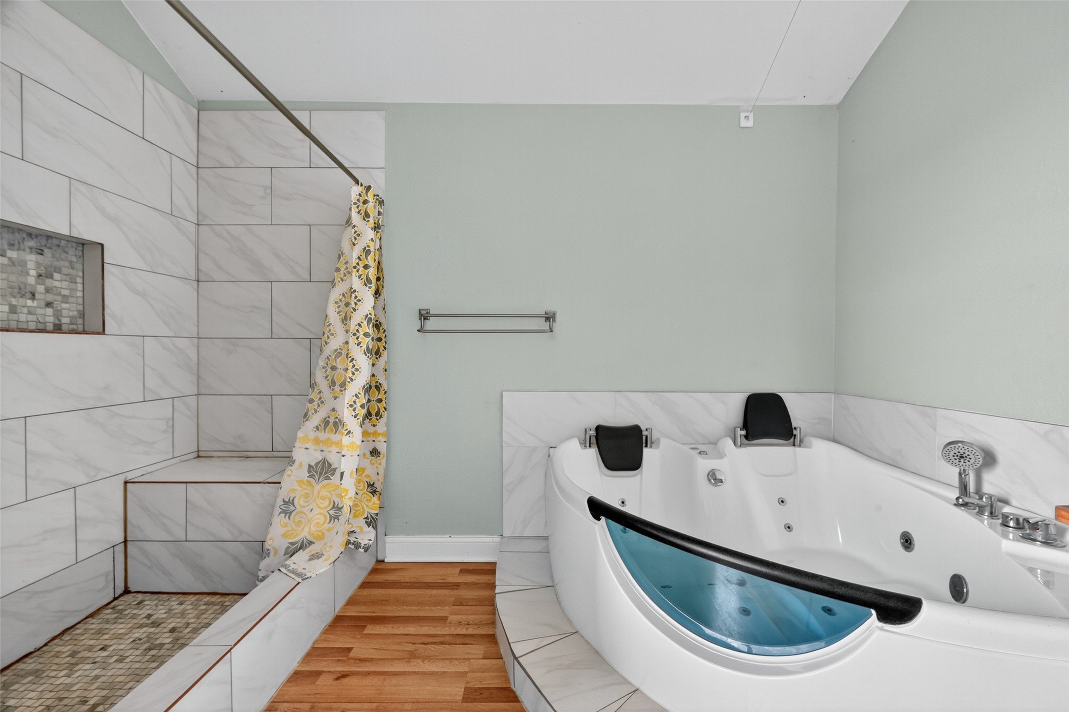 6434 Boothline Road Property Photo 27