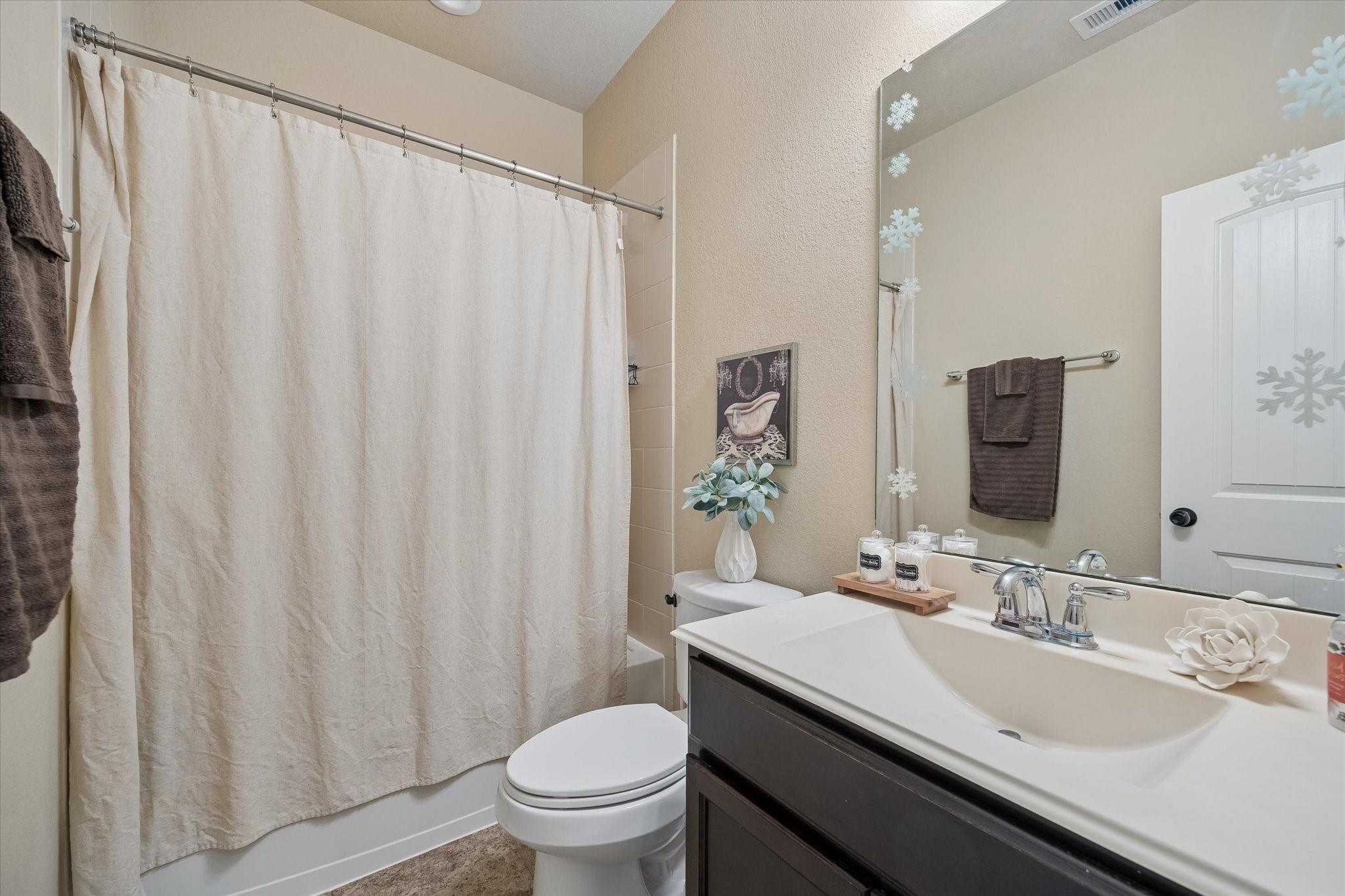 3418 Daniel Falls Lane Property Photo 16