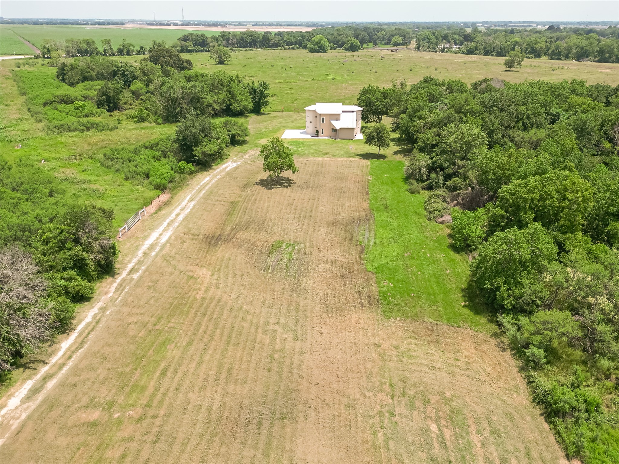 30925 Southwest Freeway Property Photo 46