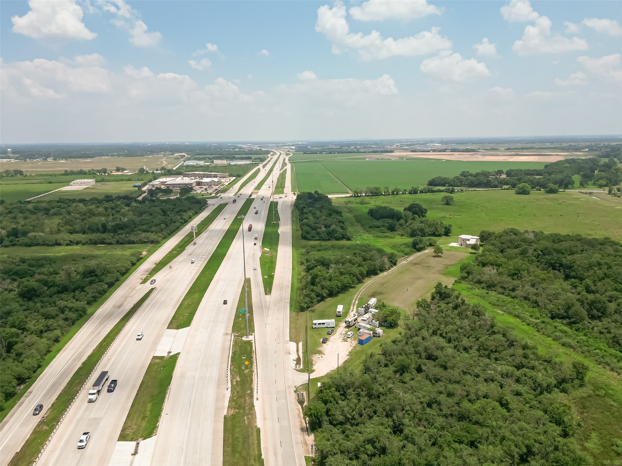 30925 Southwest Freeway Property Photo 47