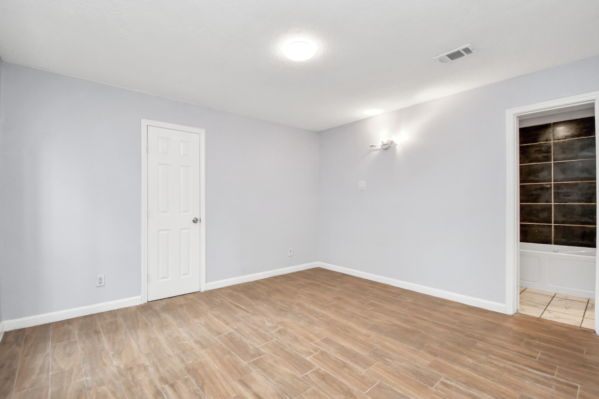 17903 Nanes Drive Property Photo 33