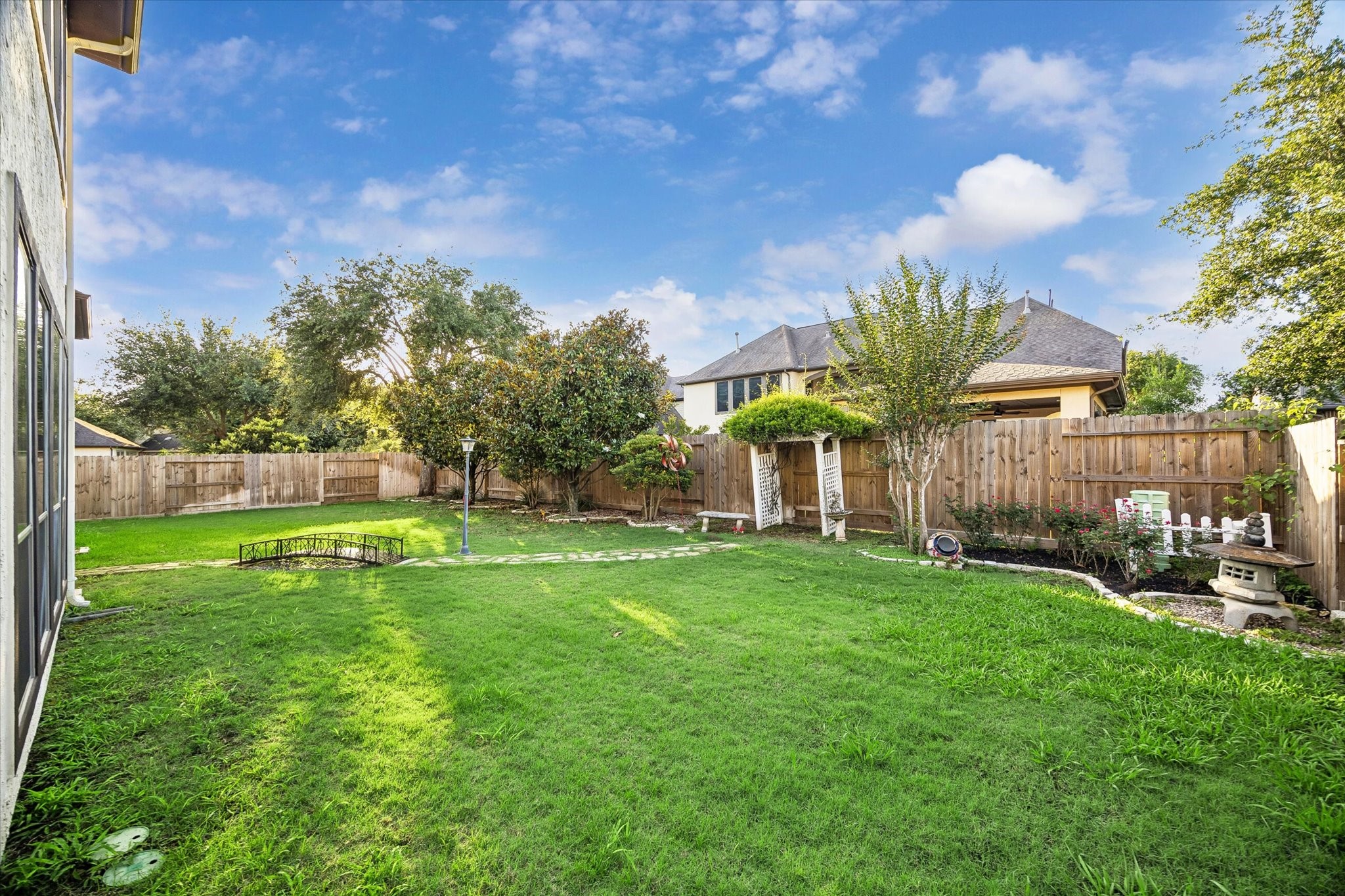 2915 Sentry Oak Way Property Photo 32