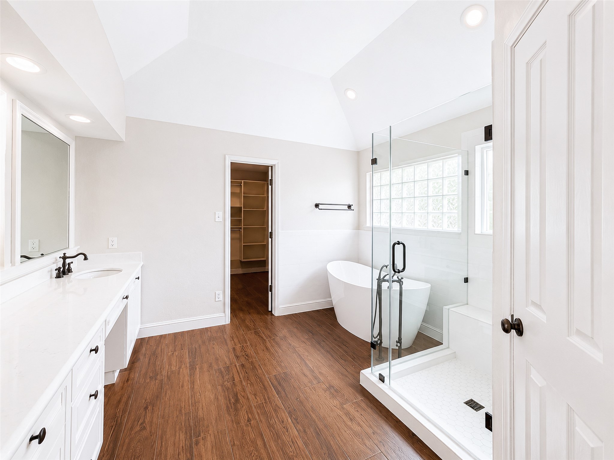 18 Doeskin Place Property Photo 29