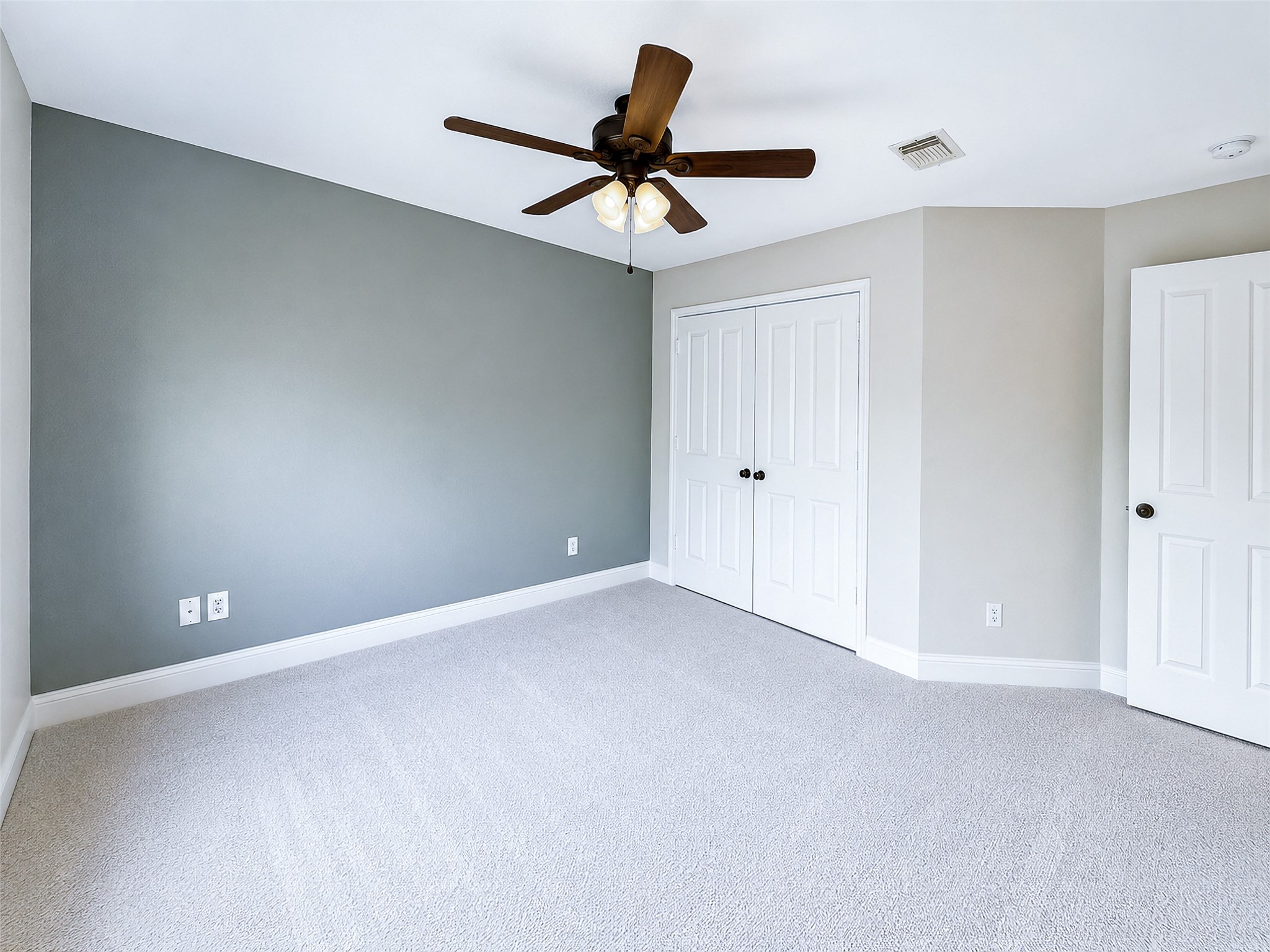 18 Doeskin Place Property Photo 39