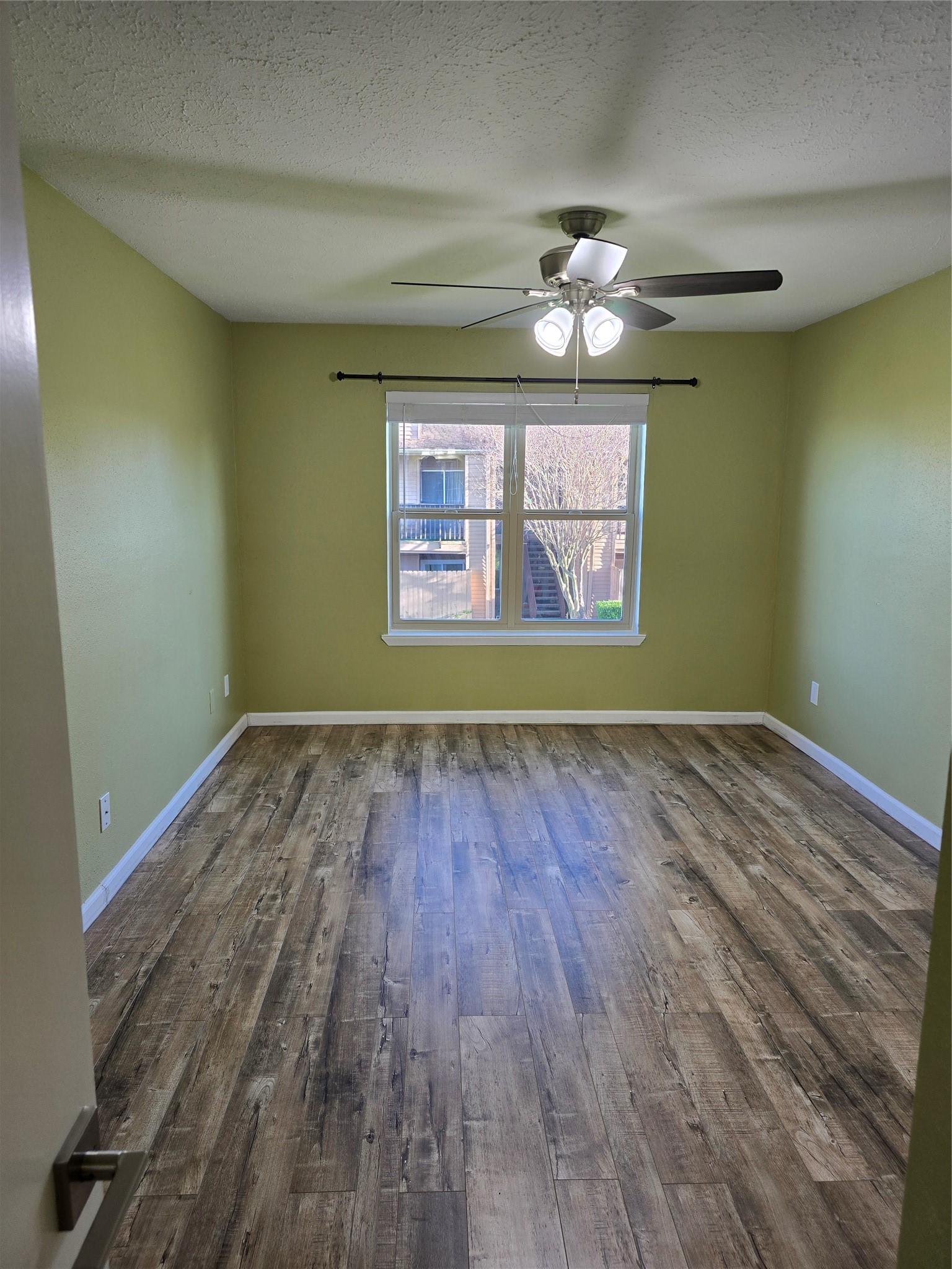 10555 Turtlewood Court 1005 Property Photo 8