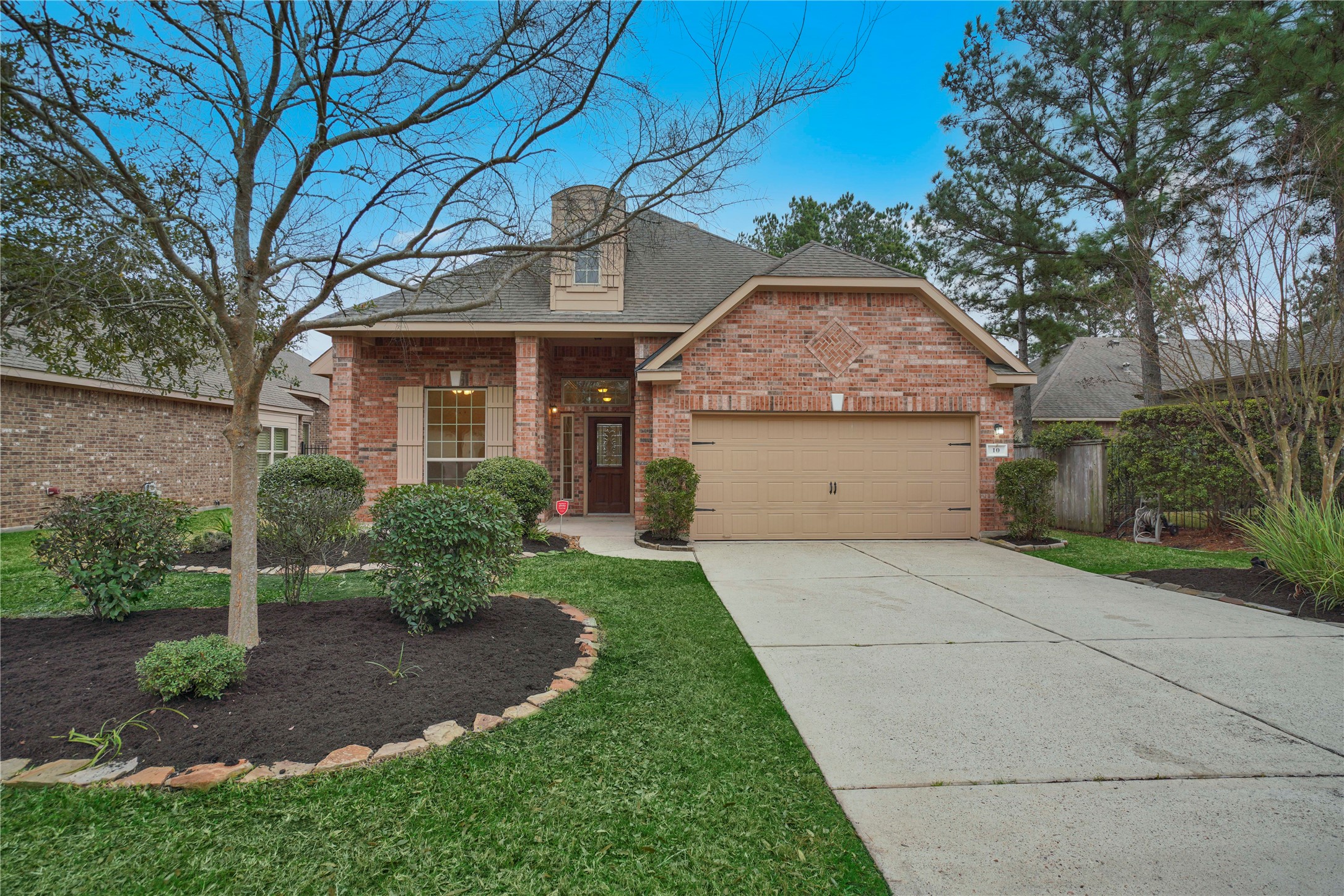 10 Tallgrass Way Property Photo 1